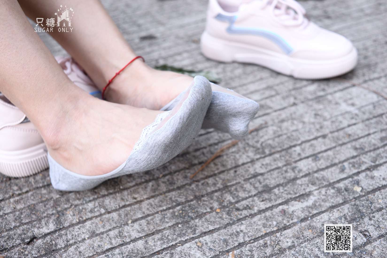 图片[87]-[只糖棉袜] NO.048 文文 秋意浓，盼春风 在线浏览 – 速更版-美库