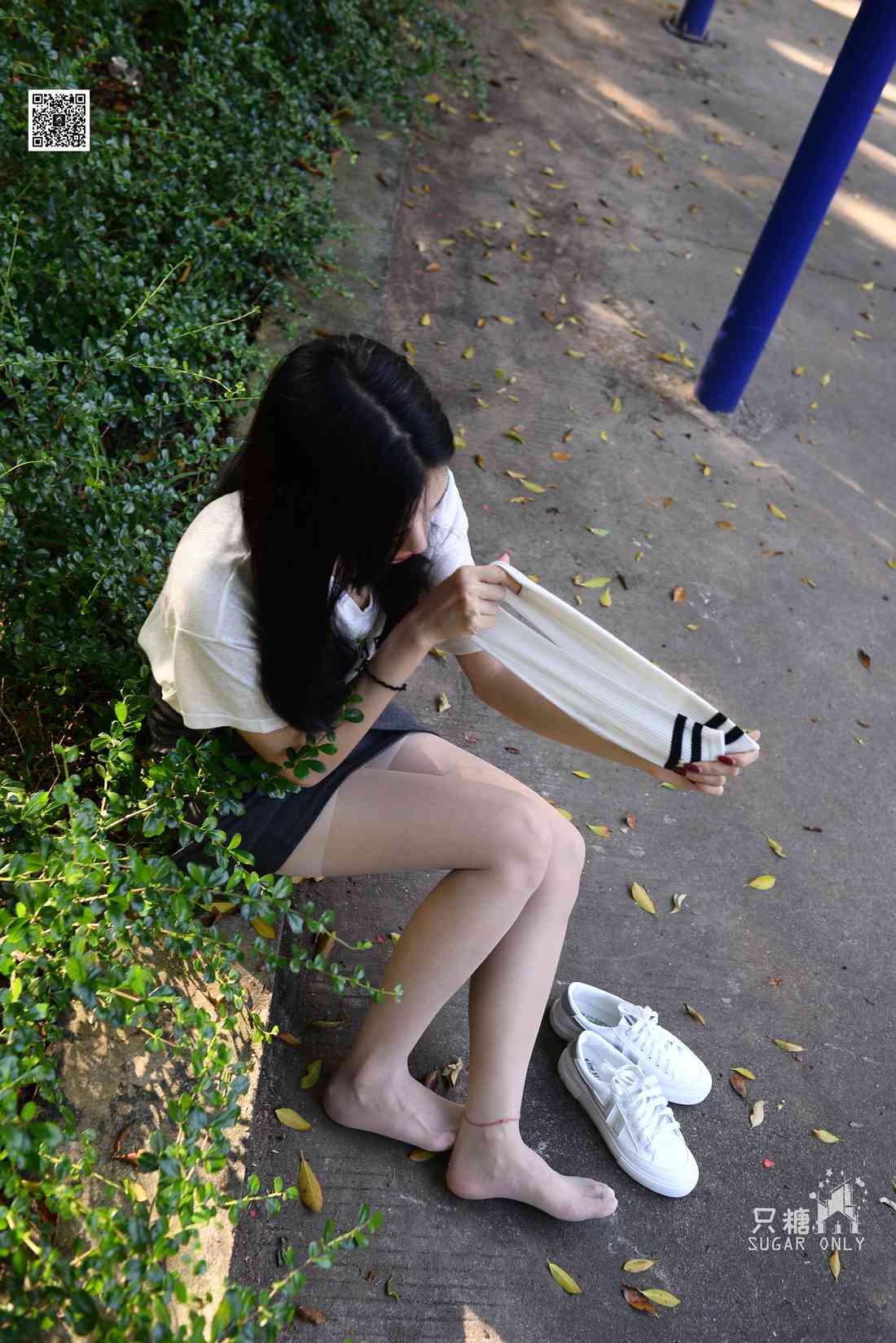 图片[132]-[只糖棉袜] NO.043 文文 包臀裙肉丝棉袜小白鞋 在线浏览 – 速更版-美库