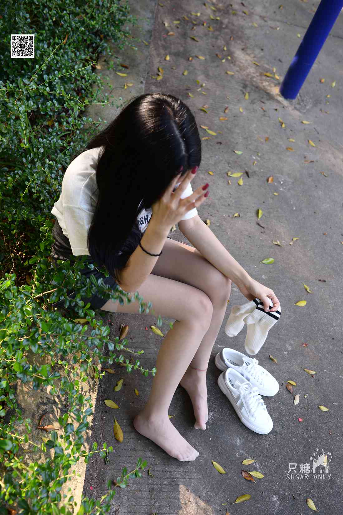 图片[230]-[只糖棉袜] NO.043 文文 包臀裙肉丝棉袜小白鞋 在线浏览 – 速更版-美库