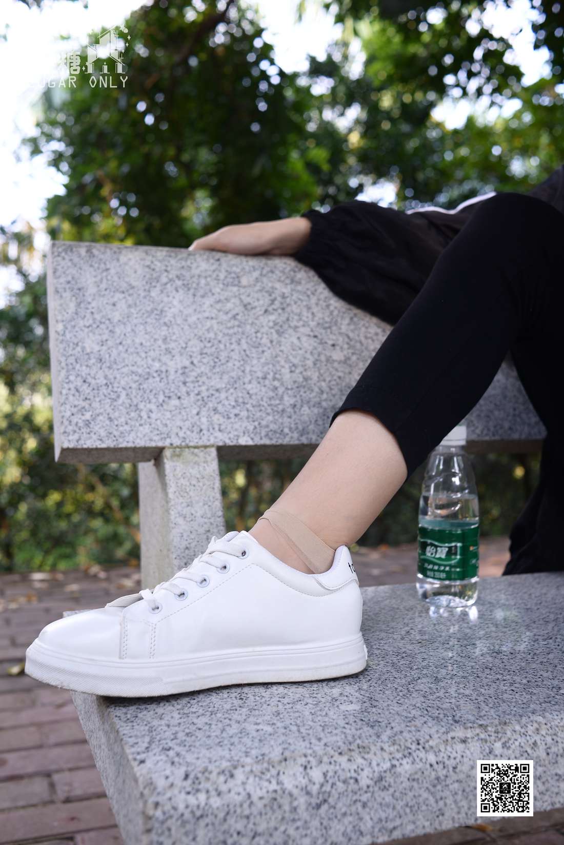 图片[144]-[只糖棉袜] NO.037 嘉琪 – 秋叶里的小白鞋 在线浏览 – 速更版-美库