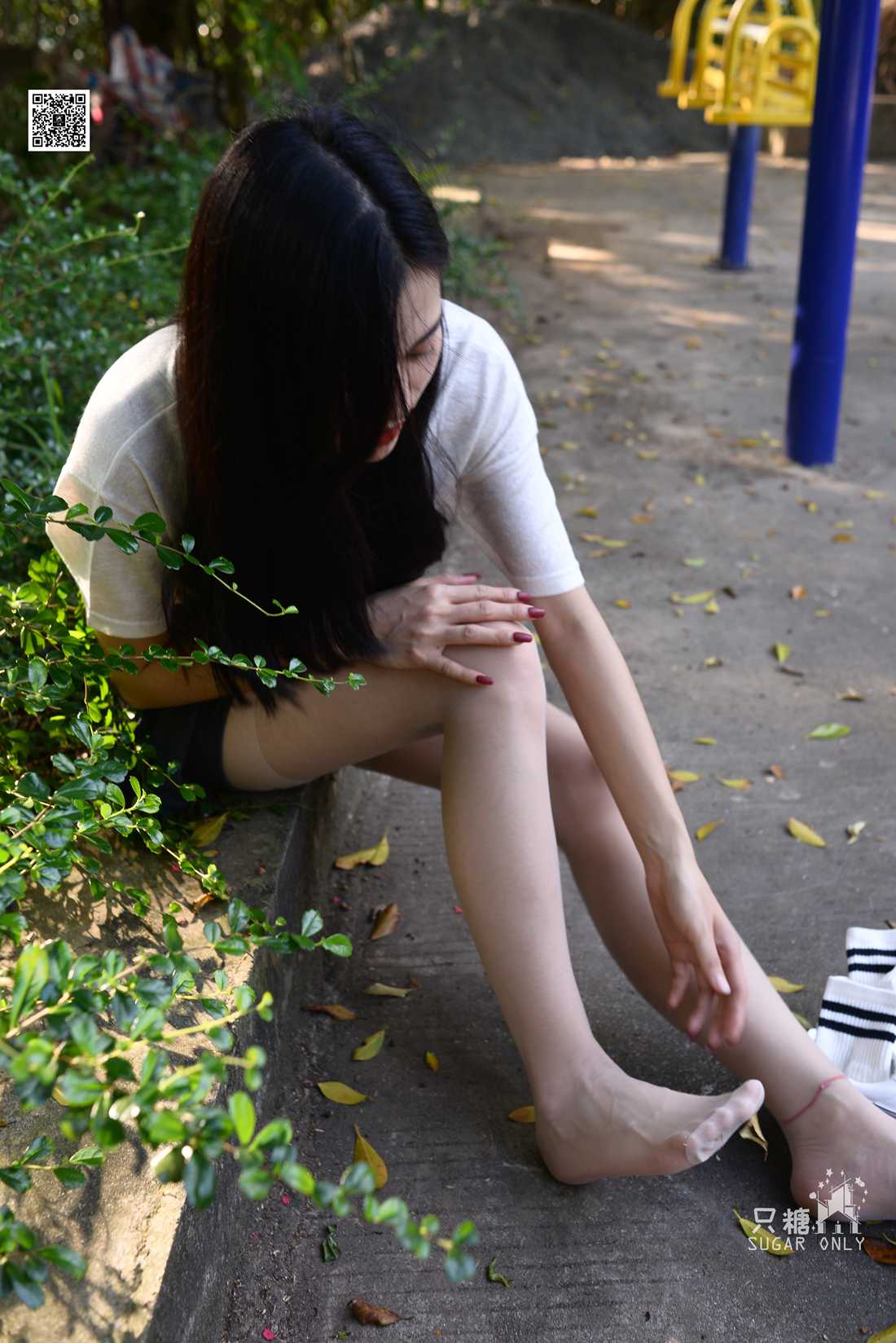 图片[129]-[只糖棉袜] NO.043 文文 包臀裙肉丝棉袜小白鞋 在线浏览 – 速更版-美库