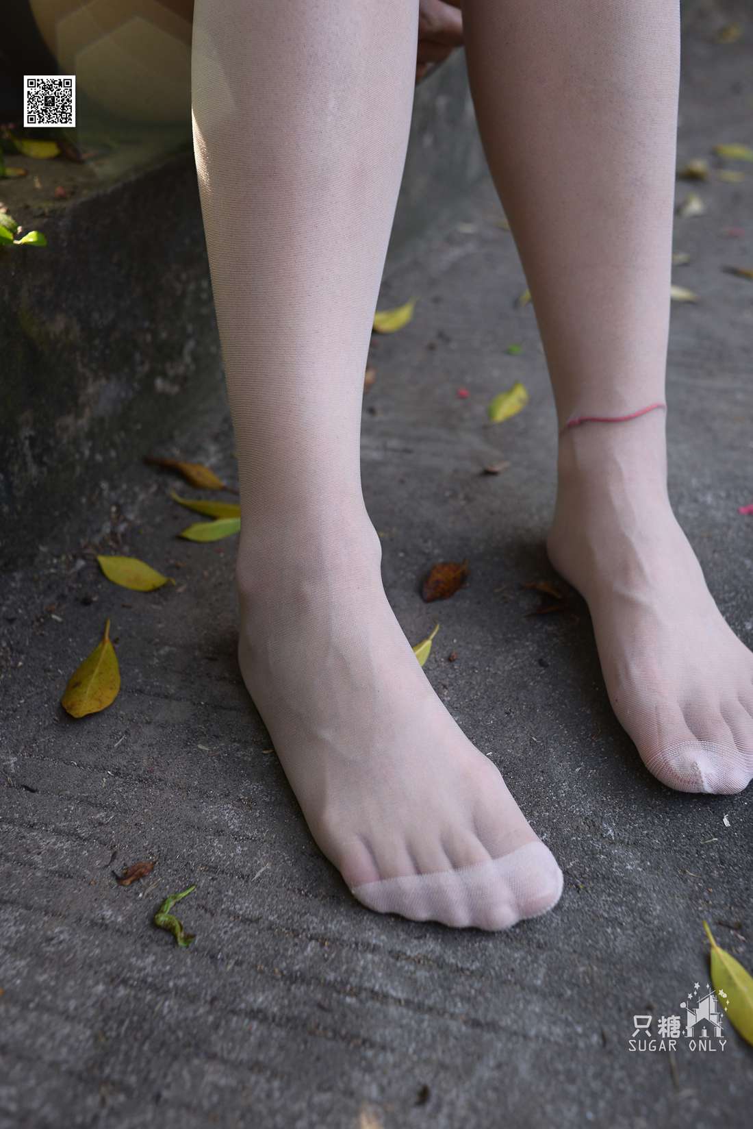 图片[56]-[只糖棉袜] NO.043 文文 包臀裙肉丝棉袜小白鞋 在线浏览 – 速更版-美库