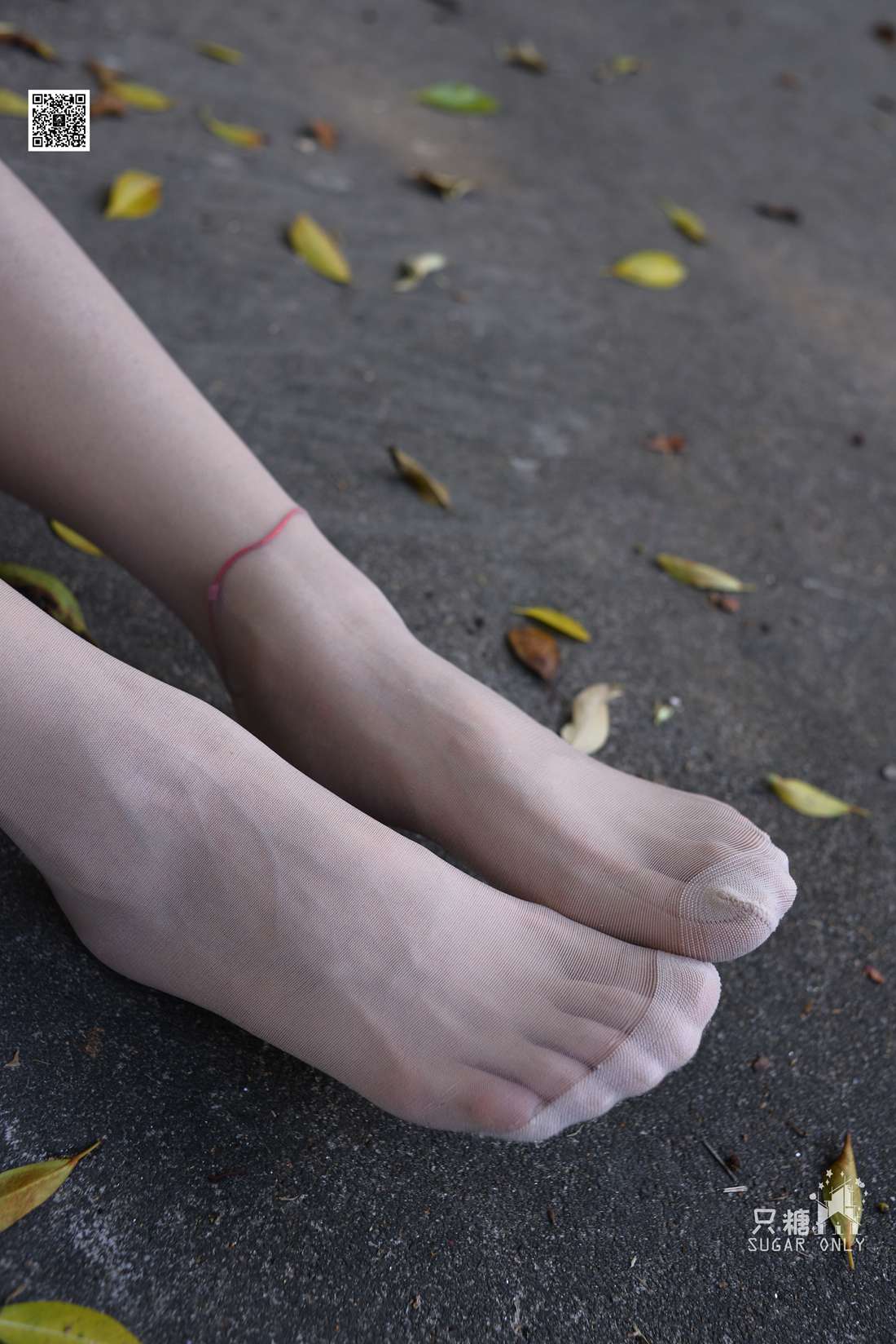 图片[14]-[只糖棉袜] NO.043 文文 包臀裙肉丝棉袜小白鞋 在线浏览 – 速更版-美库