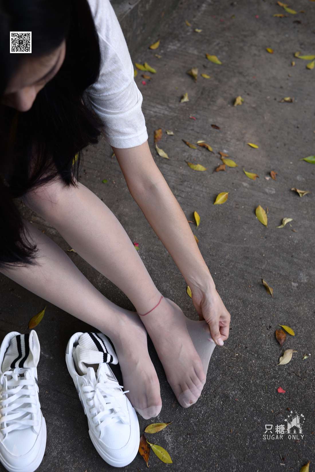图片[151]-[只糖棉袜] NO.043 文文 包臀裙肉丝棉袜小白鞋 在线浏览 – 速更版-美库