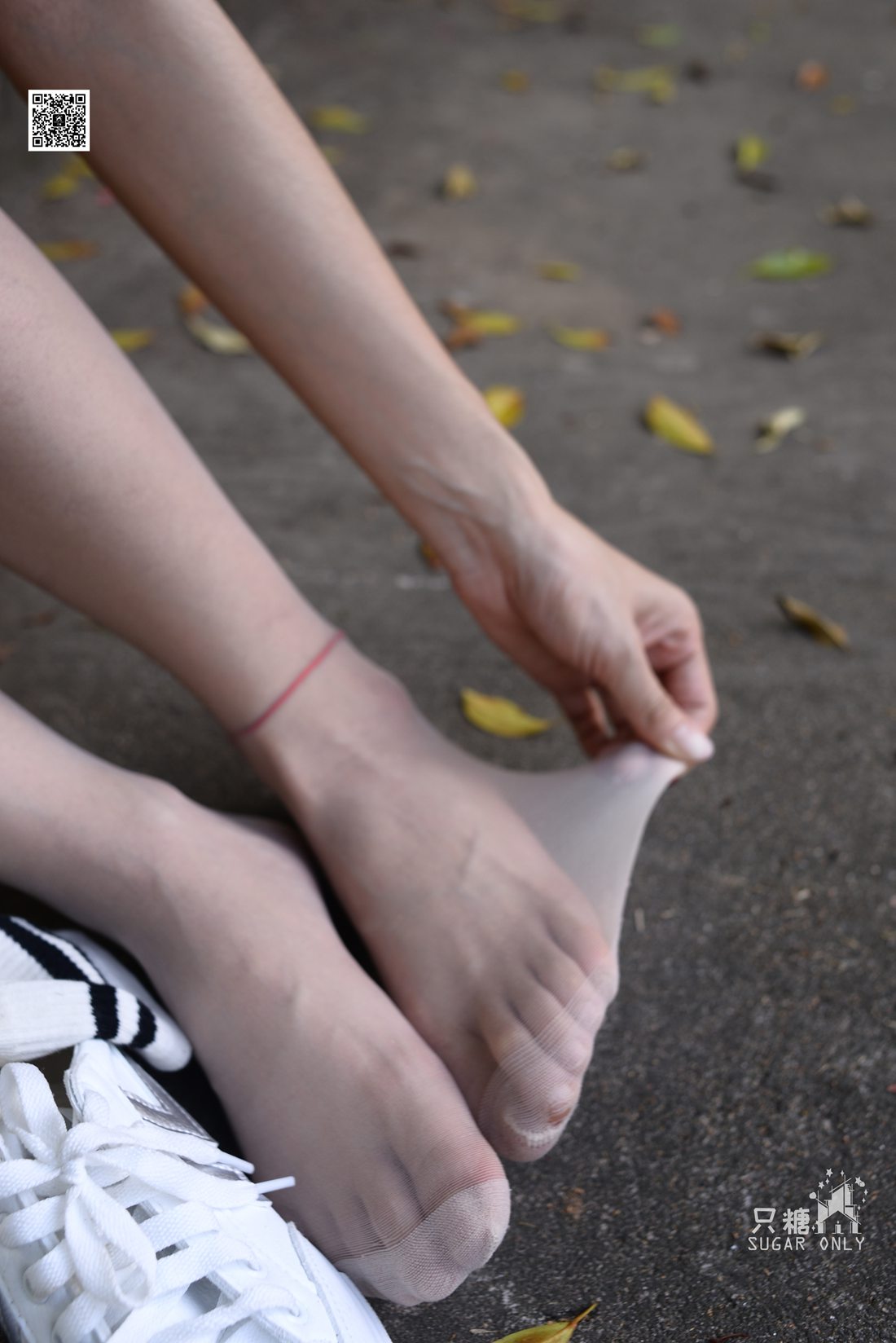 图片[72]-[只糖棉袜] NO.043 文文 包臀裙肉丝棉袜小白鞋 在线浏览 – 速更版-美库