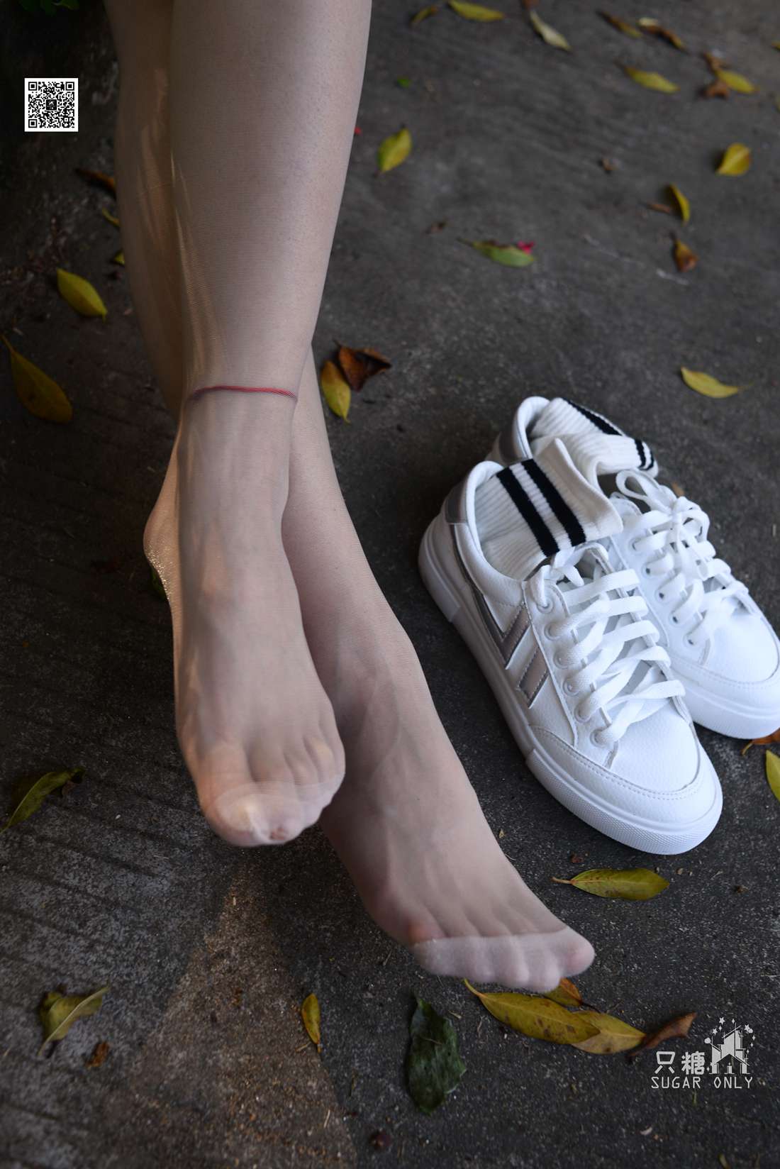 图片[233]-[只糖棉袜] NO.043 文文 包臀裙肉丝棉袜小白鞋 在线浏览 – 速更版-美库