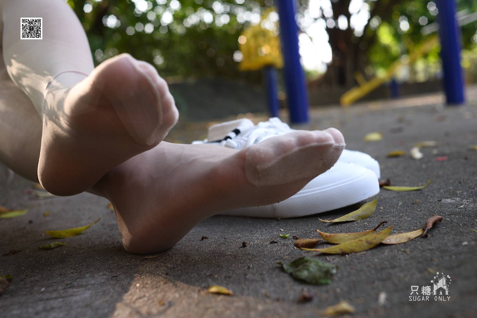 图片[77]-[只糖棉袜] NO.043 文文 包臀裙肉丝棉袜小白鞋 在线浏览 – 速更版-美库