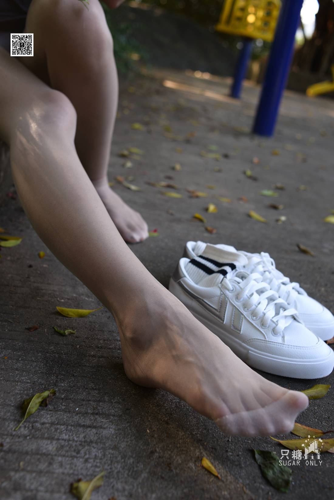 图片[215]-[只糖棉袜] NO.043 文文 包臀裙肉丝棉袜小白鞋 在线浏览 – 速更版-美库