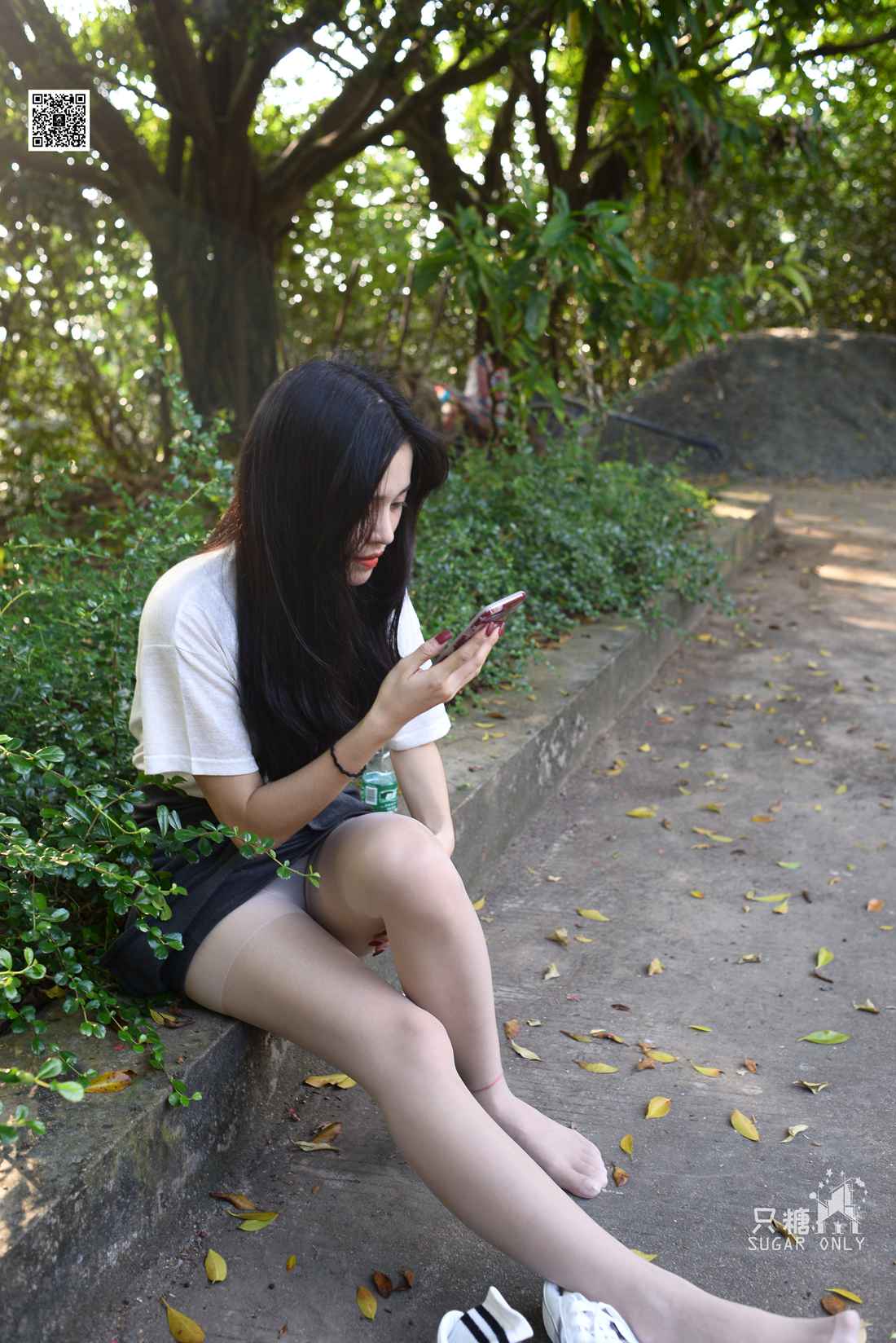 图片[20]-[只糖棉袜] NO.043 文文 包臀裙肉丝棉袜小白鞋 在线浏览 – 速更版-美库