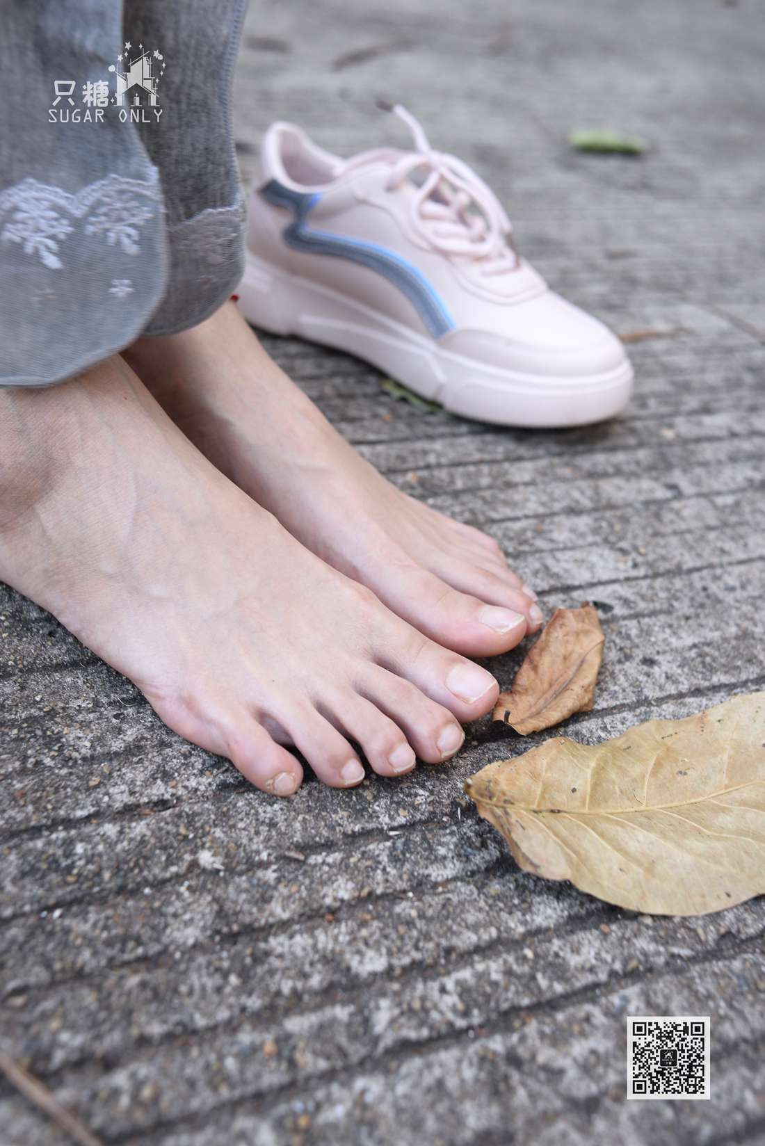 图片[57]-[只糖棉袜] NO.048 文文 秋意浓，盼春风 在线浏览 – 速更版-美库