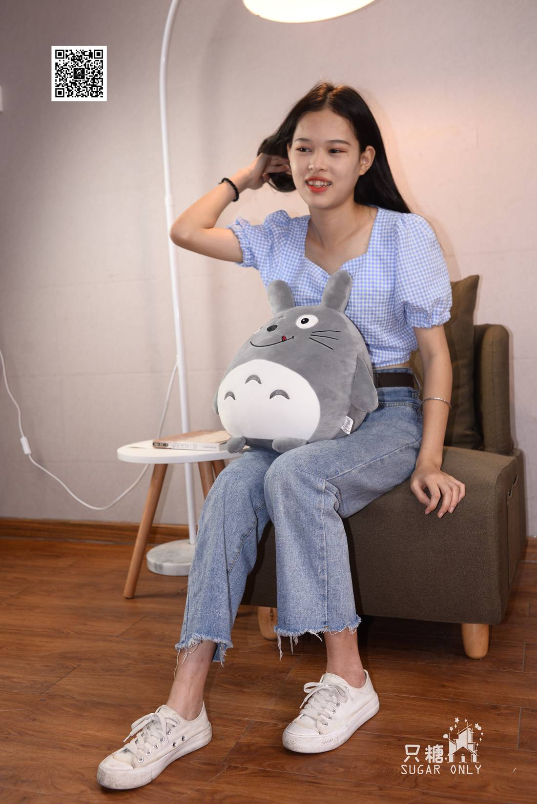 图片[94]-[只糖棉袜] NO.049 小白鞋里的一抹红 在线浏览 – 速更版-美库