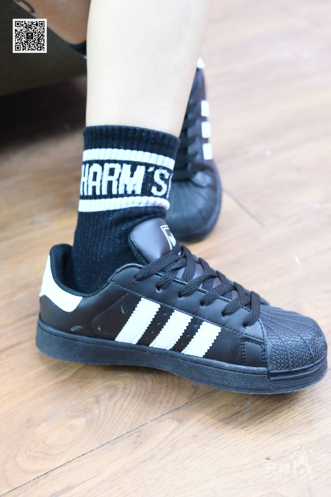 图片[60]-[只糖棉袜] NO.055 夏颜 个性十足的黑色AD贝壳头 在线浏览 – 速更版-美库