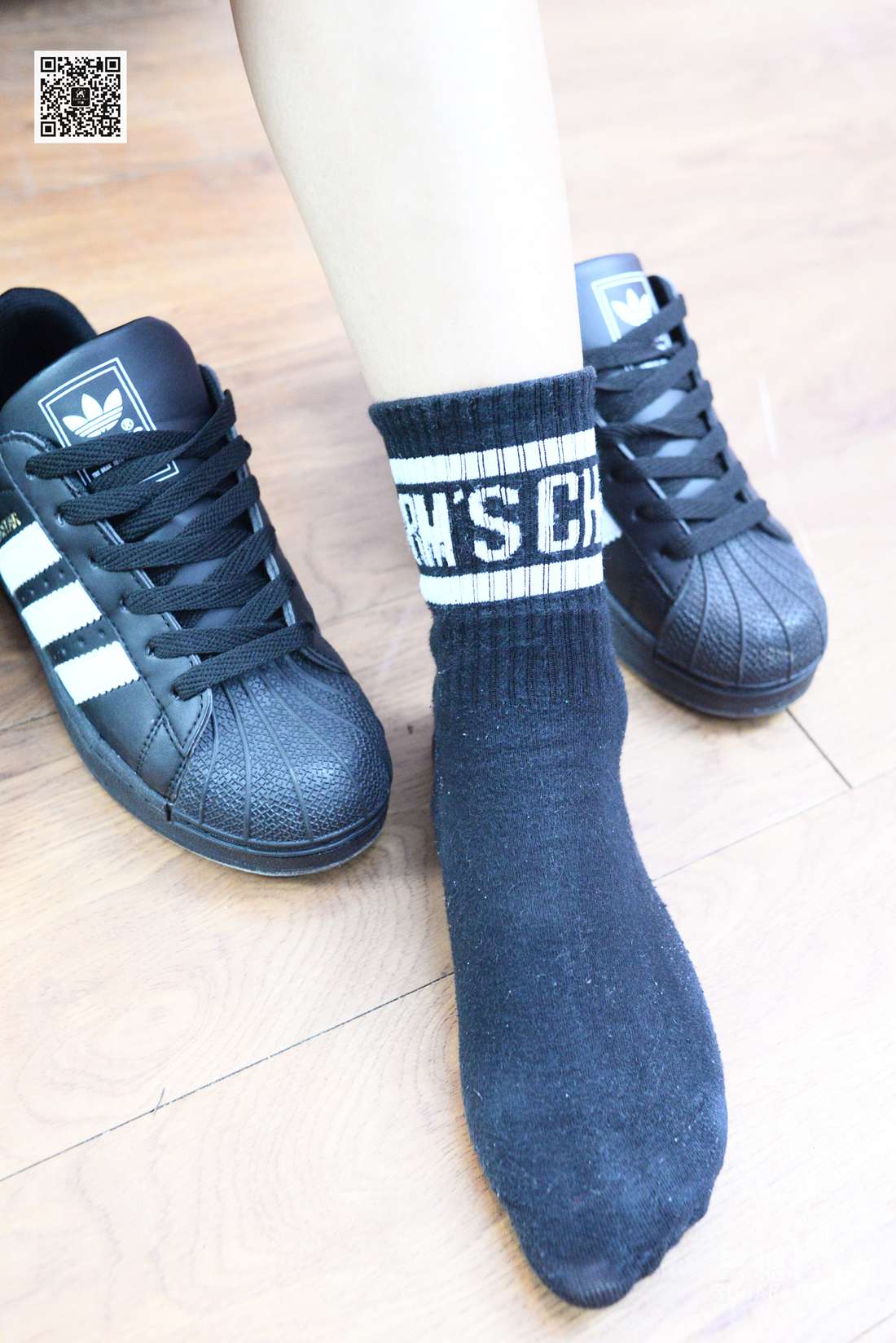 图片[7]-[只糖棉袜] NO.055 夏颜 个性十足的黑色AD贝壳头 在线浏览 – 速更版-美库