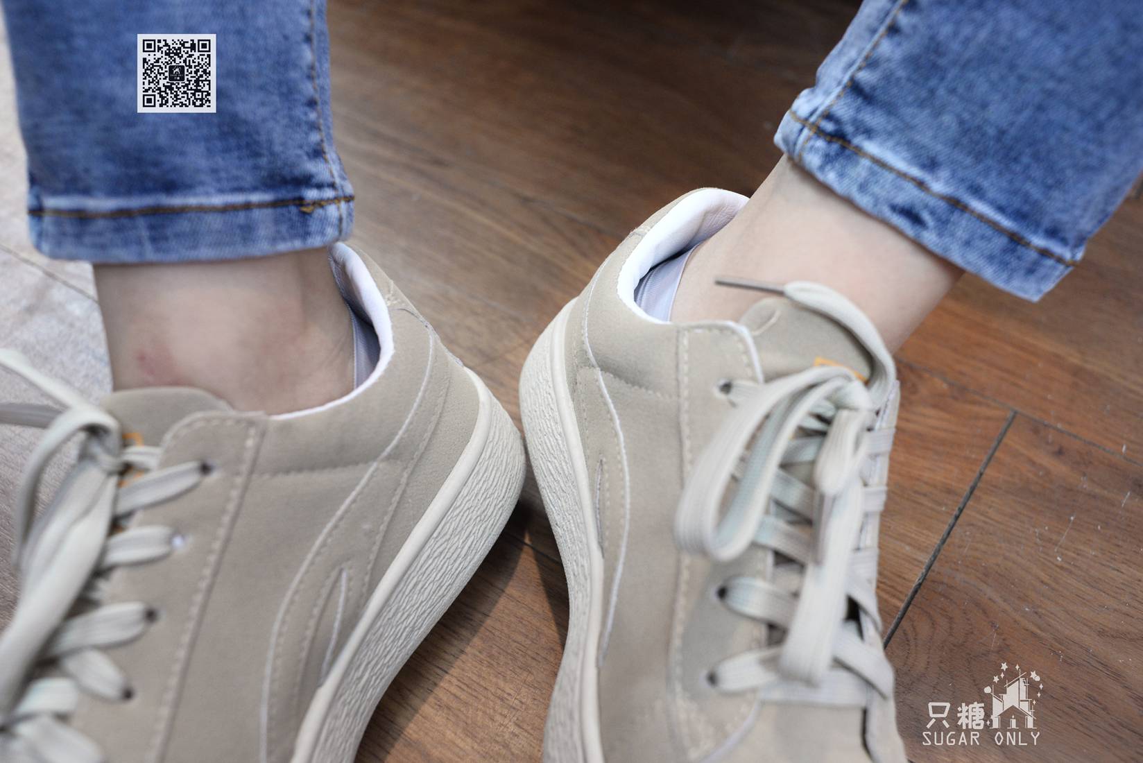 图片[8]-[只糖棉袜] NO.053 周菡 会笑的眼睛 在线浏览 – 速更版-美库