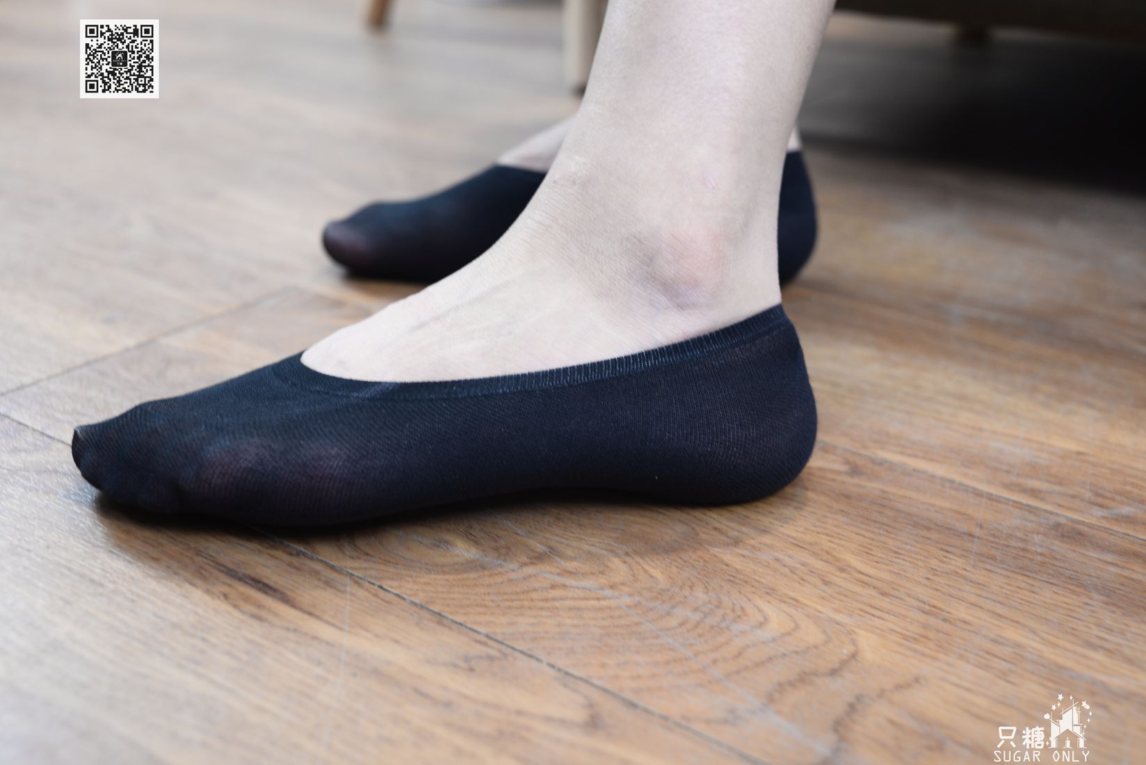图片[4]-[只糖棉袜] NO.057 薄荷 她眼里有一弯新月 在线浏览 – 速更版-美库