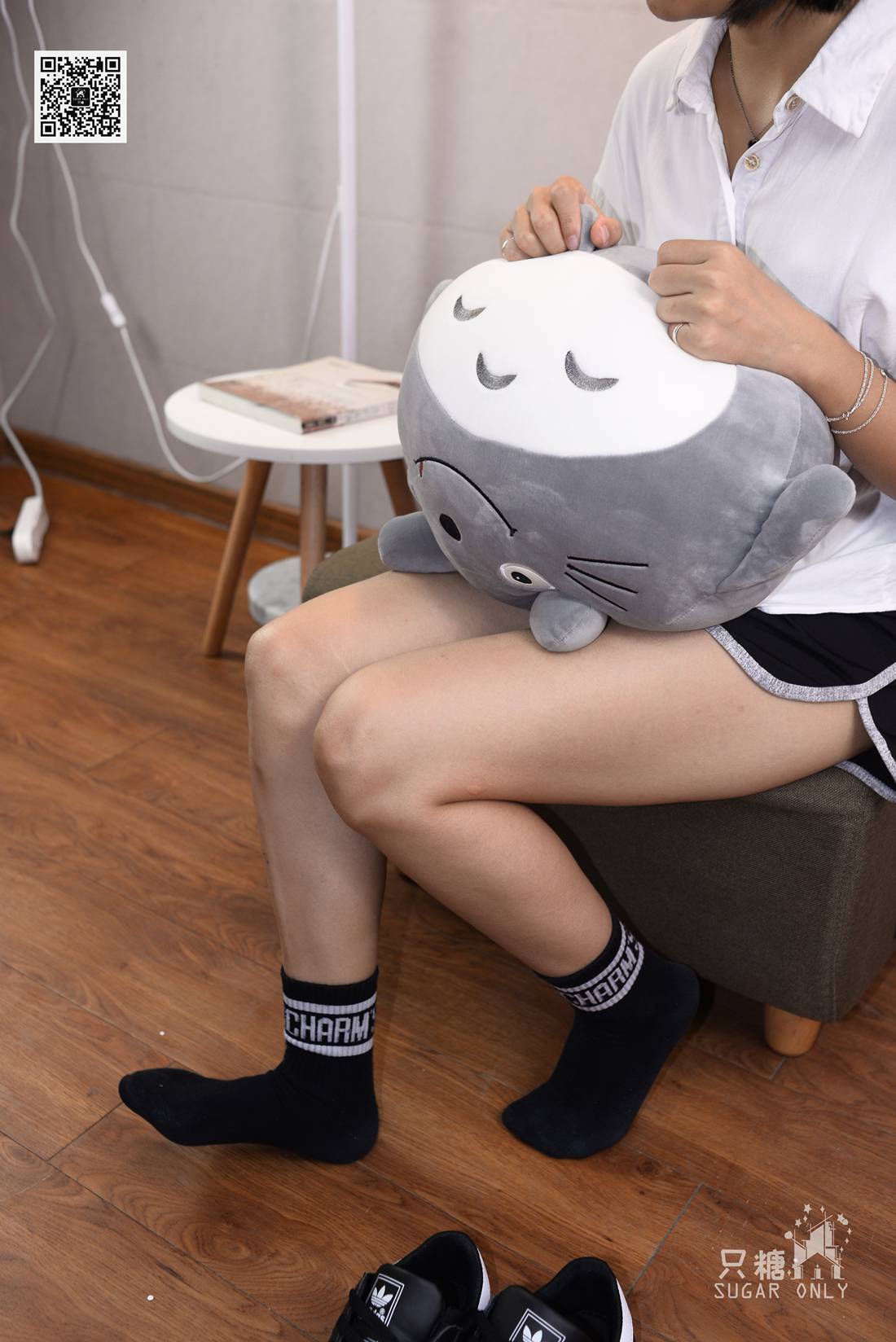 图片[205]-[只糖棉袜] NO.055 夏颜 个性十足的黑色AD贝壳头 在线浏览 – 速更版-美库