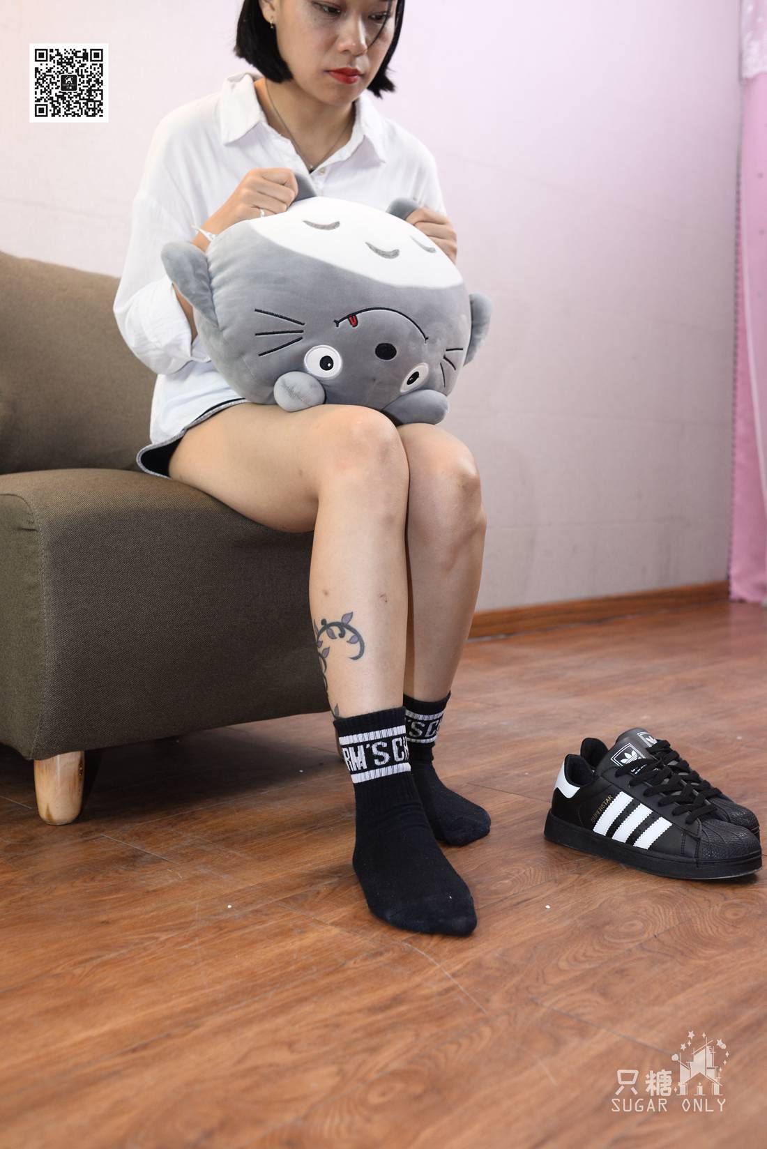 图片[157]-[只糖棉袜] NO.055 夏颜 个性十足的黑色AD贝壳头 在线浏览 – 速更版-美库