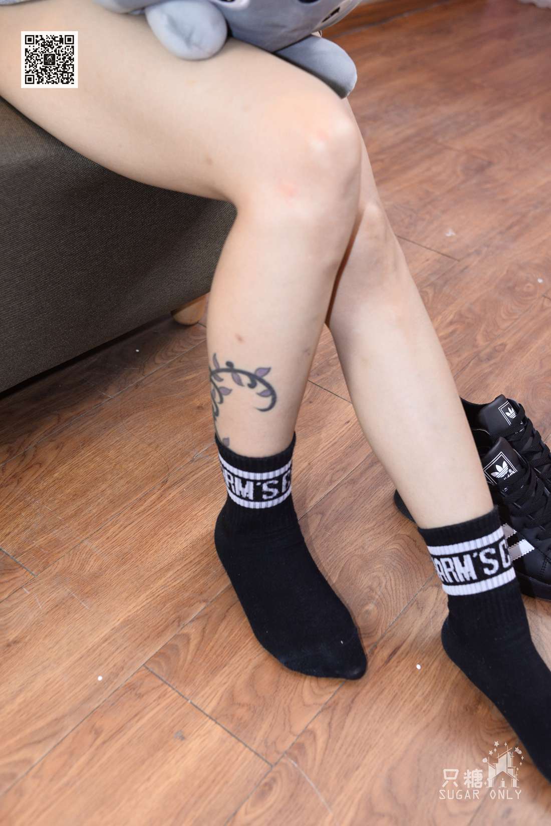 图片[21]-[只糖棉袜] NO.055 夏颜 个性十足的黑色AD贝壳头 在线浏览 – 速更版-美库