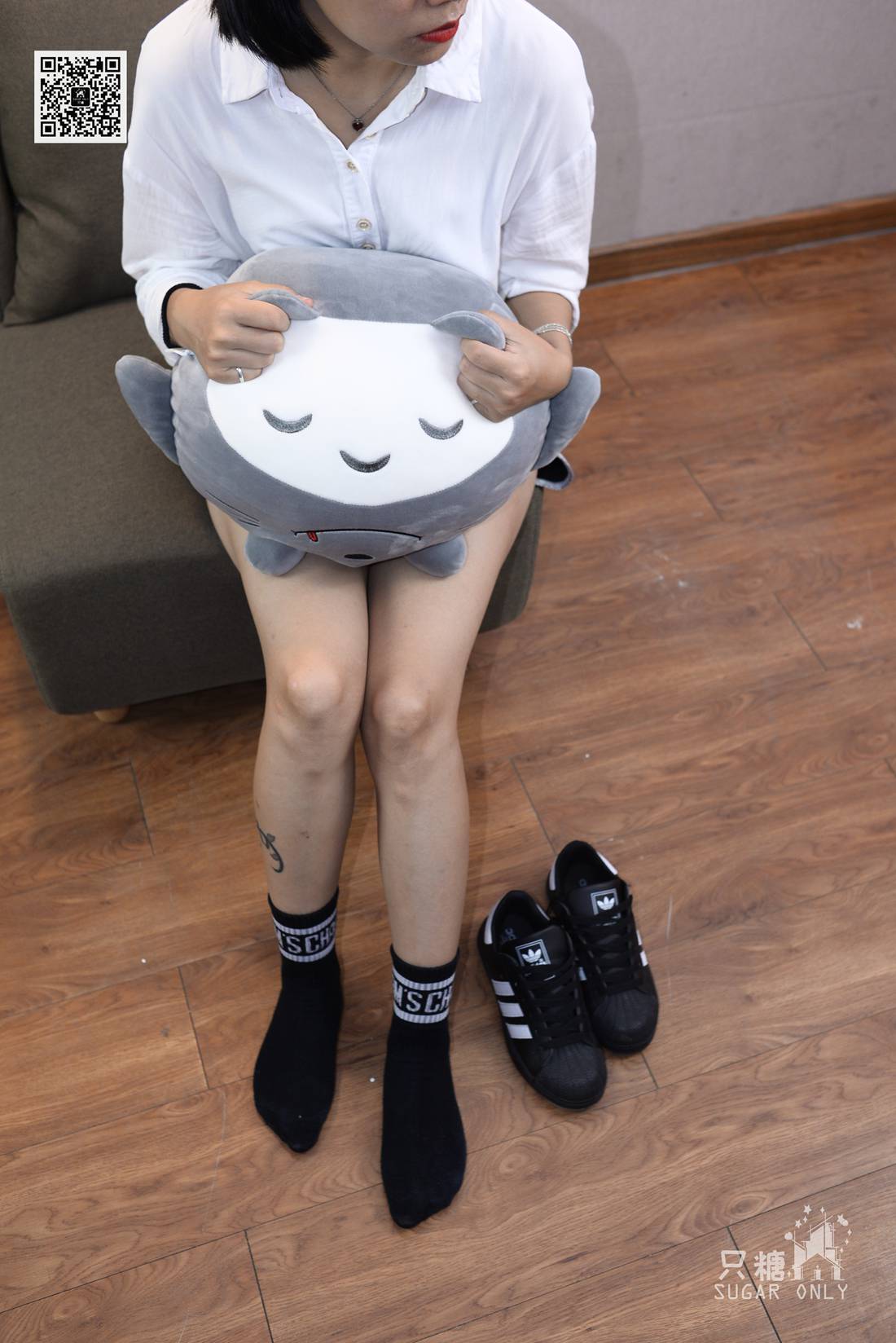 图片[143]-[只糖棉袜] NO.055 夏颜 个性十足的黑色AD贝壳头 在线浏览 – 速更版-美库
