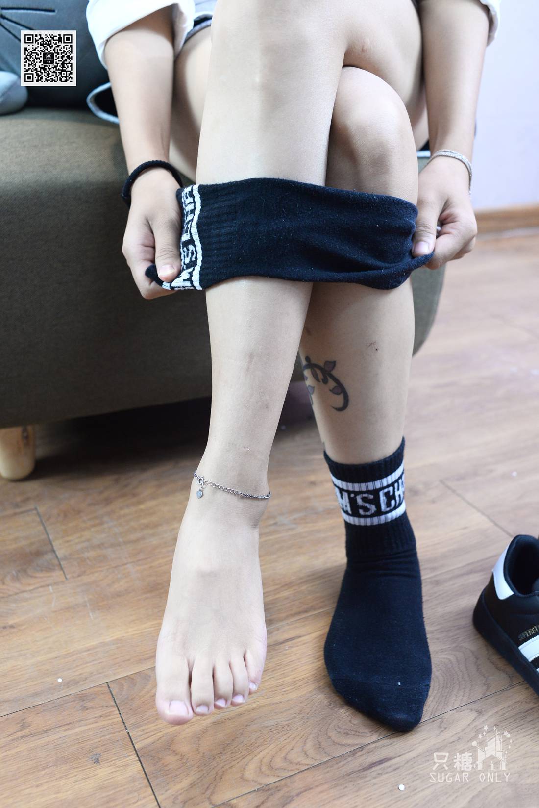 图片[167]-[只糖棉袜] NO.055 夏颜 个性十足的黑色AD贝壳头 在线浏览 – 速更版-美库