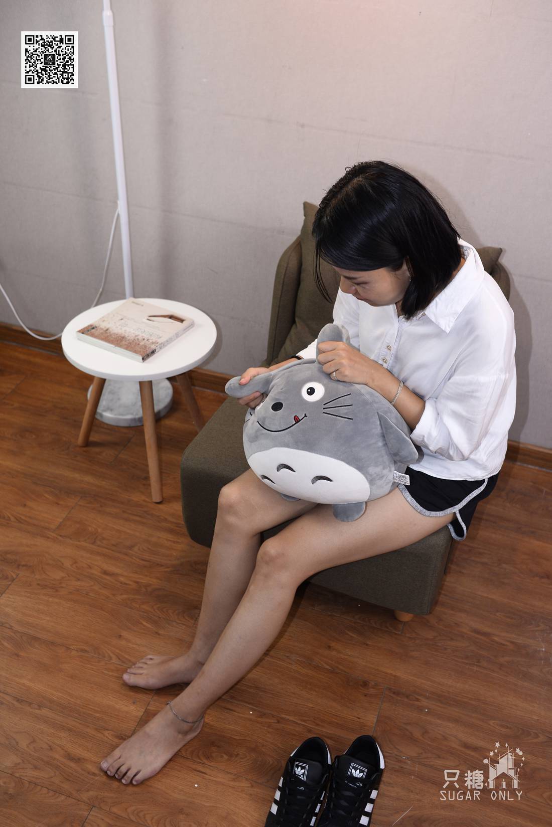 图片[179]-[只糖棉袜] NO.055 夏颜 个性十足的黑色AD贝壳头 在线浏览 – 速更版-美库