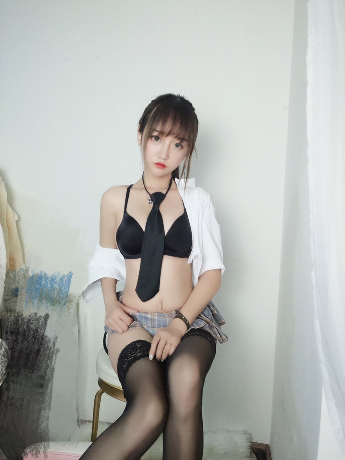 图片[3]-微博妹子@过期米线线喵 直播间格子裙 在线浏览-翎羽暗房