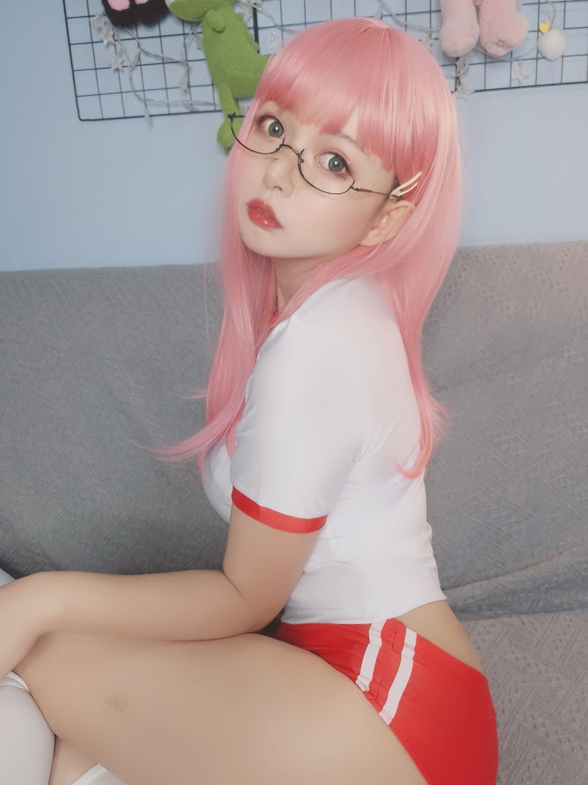 图片[2]-大眼萌妹@黑猫猫OvO – 体操服自拍 在线浏览-翎羽暗房