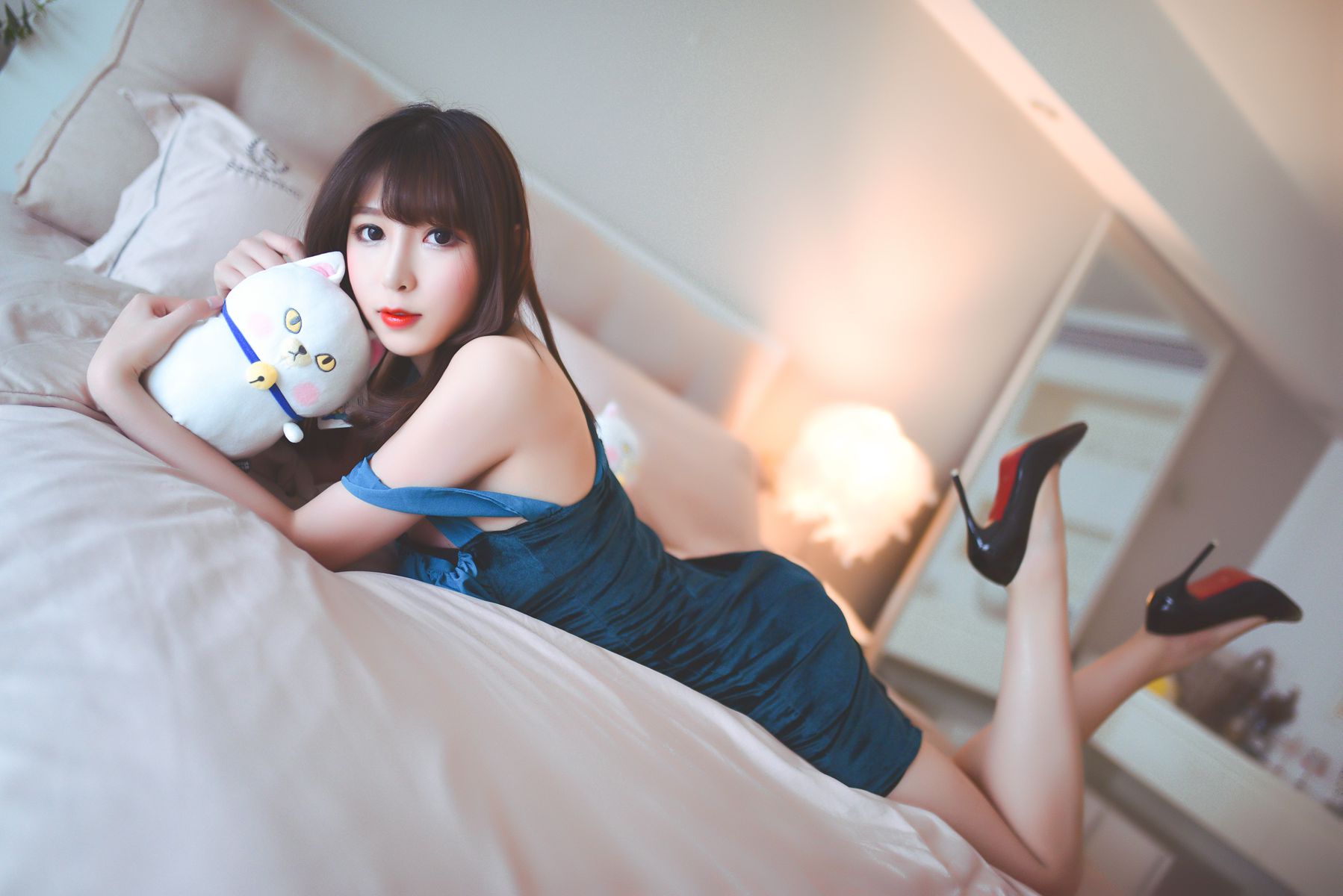 图片[2]-网红主播@w黑米粥w 蓝色晚礼服 在线浏览-翎羽暗房