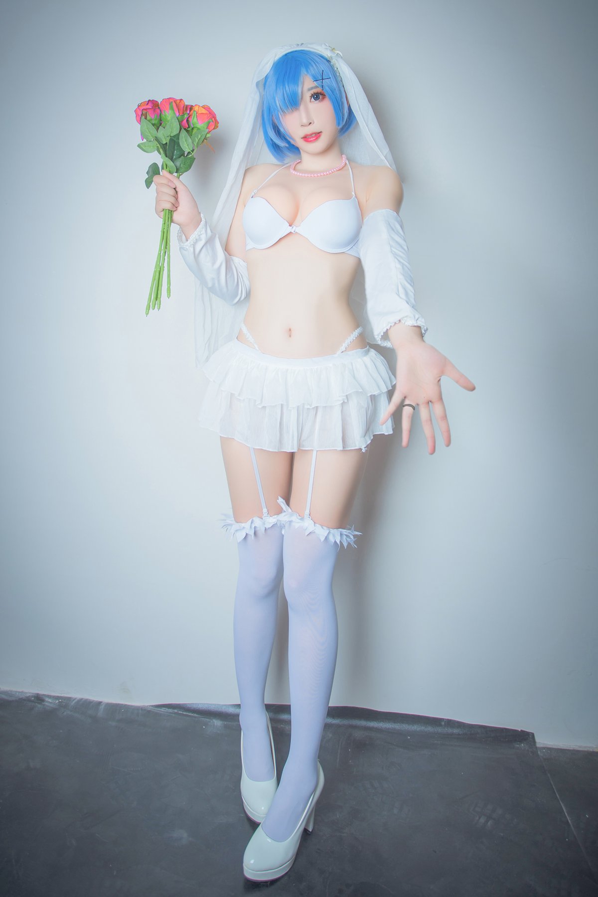 图片[2]-网红主播@w黑米粥w 蕾姆婚纱 在线浏览-翎羽暗房