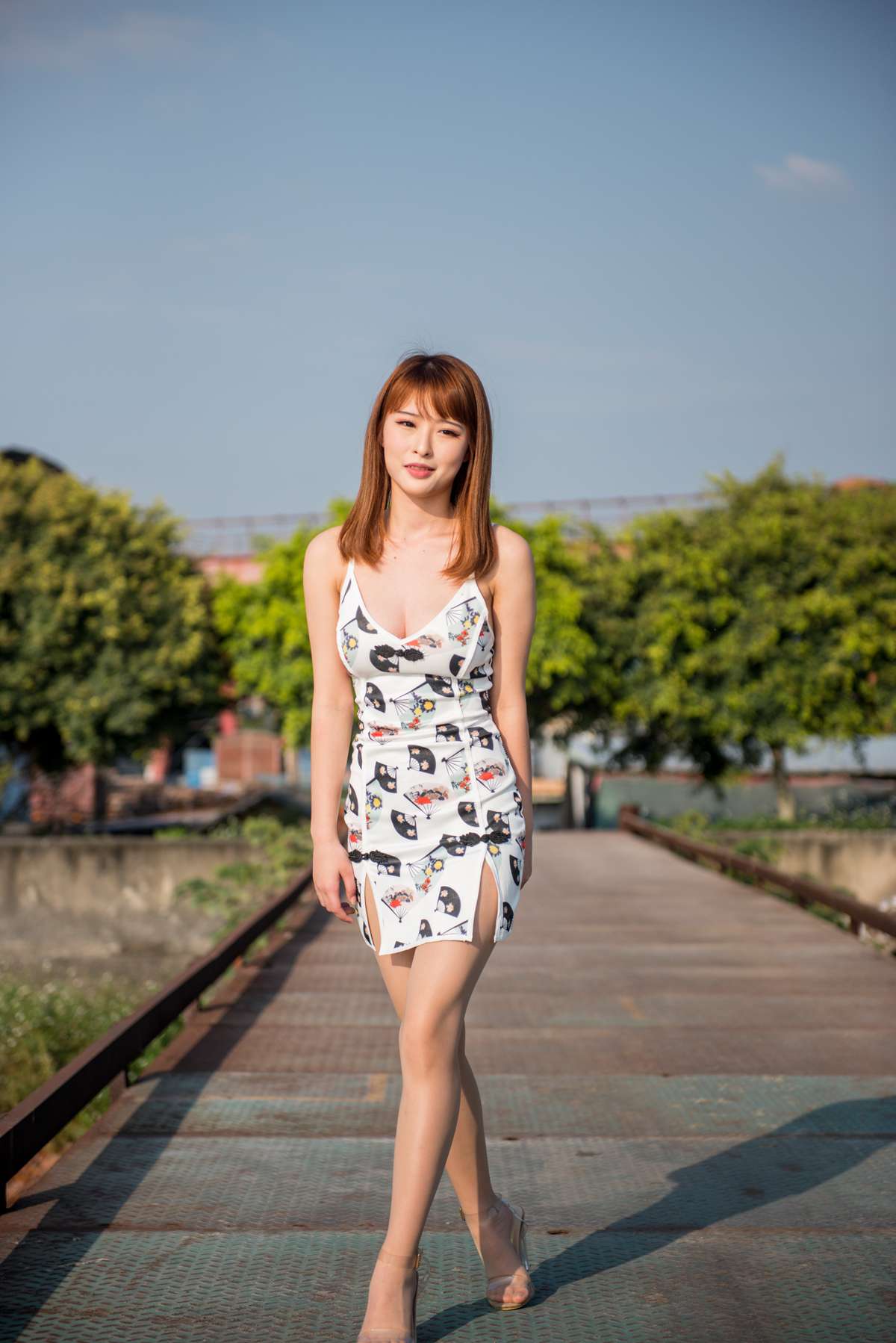 图片[288]-微博小姐姐@清水由乃 御风街拍 紧身裙肉丝 在线浏览 – 速更版-美库