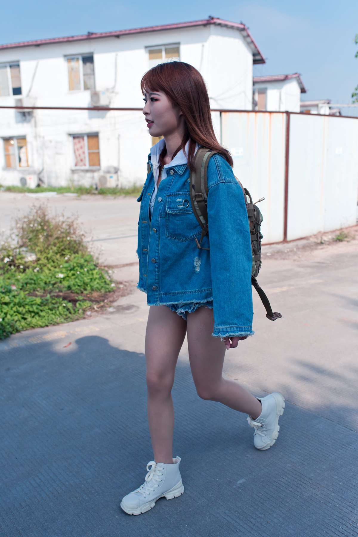 图片[9]-微博小姐姐@清水由乃 御风街拍 轻水海鸥岛RS牛仔街拍 在线浏览 – 速更版-美库