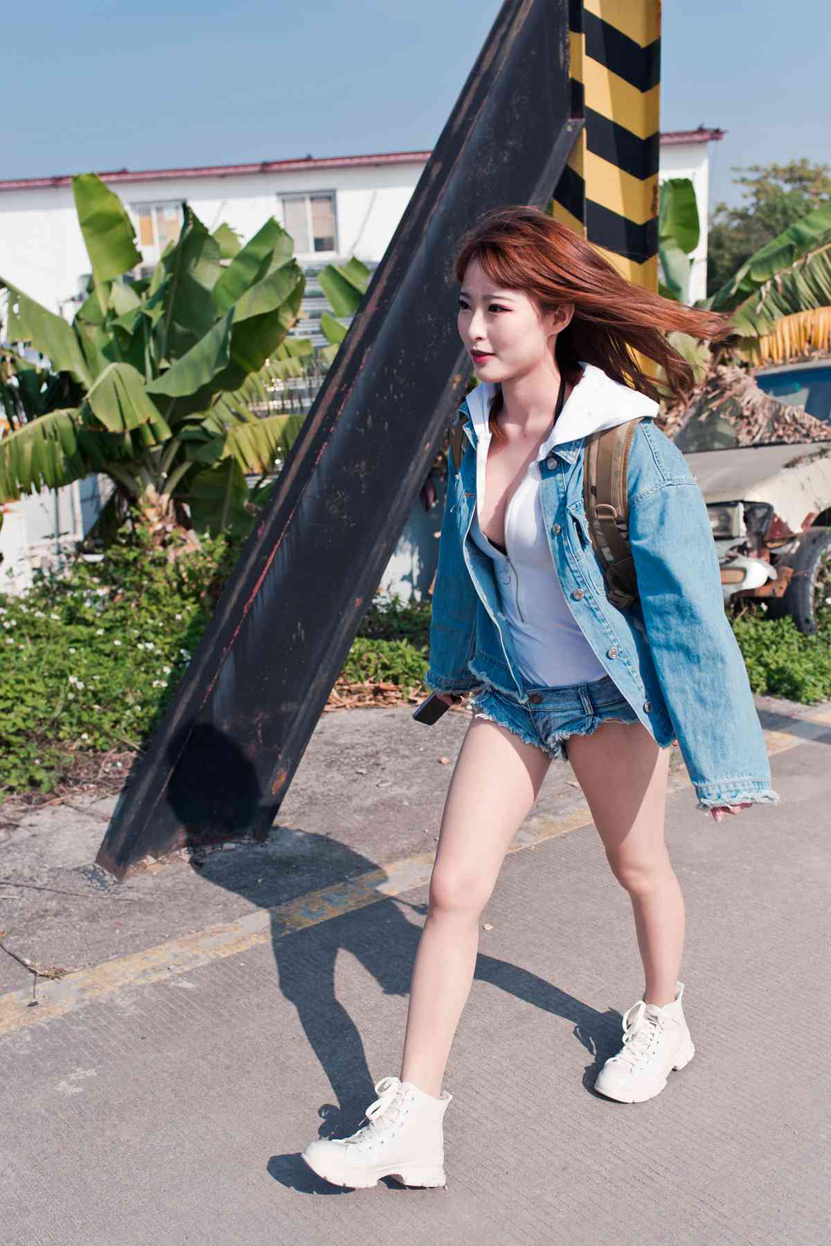 图片[87]-微博小姐姐@清水由乃 御风街拍 轻水海鸥岛RS牛仔街拍 在线浏览 – 速更版-美库