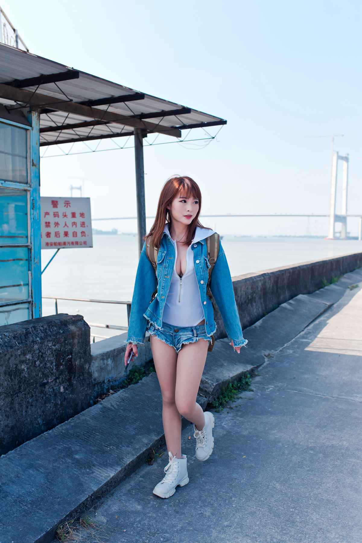 图片[56]-微博小姐姐@清水由乃 御风街拍 轻水海鸥岛RS牛仔街拍 在线浏览 – 速更版-美库