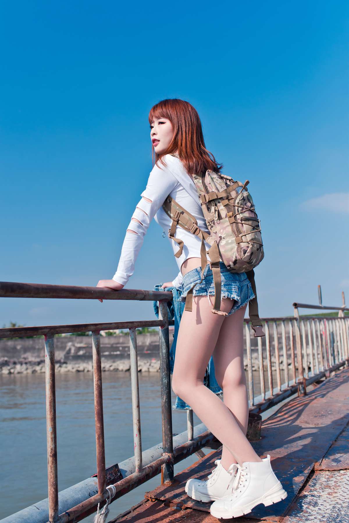图片[325]-微博小姐姐@清水由乃 御风街拍 轻水海鸥岛RS牛仔街拍 在线浏览 – 速更版-美库