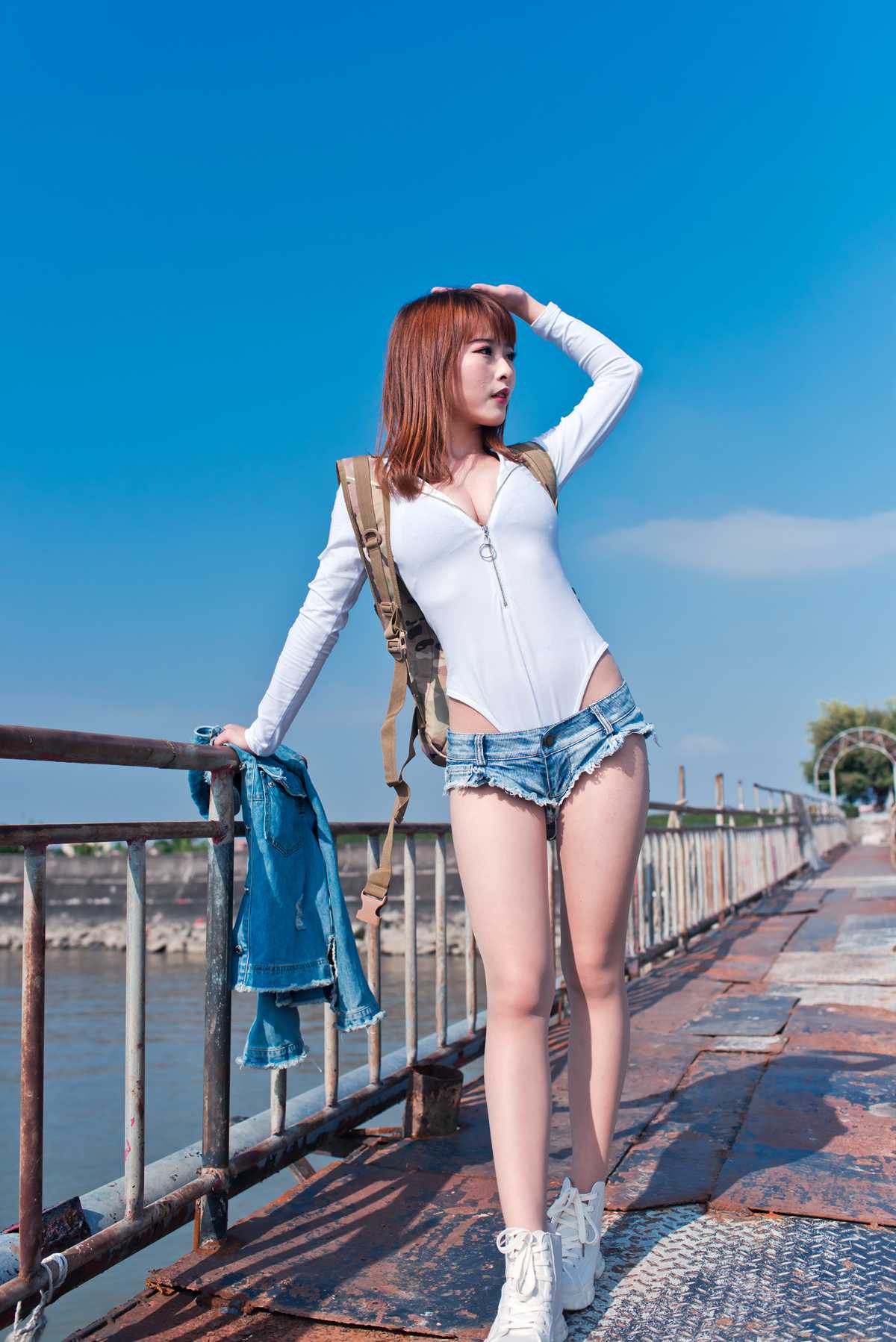 图片[76]-微博小姐姐@清水由乃 御风街拍 轻水海鸥岛RS牛仔街拍 在线浏览 – 速更版-美库