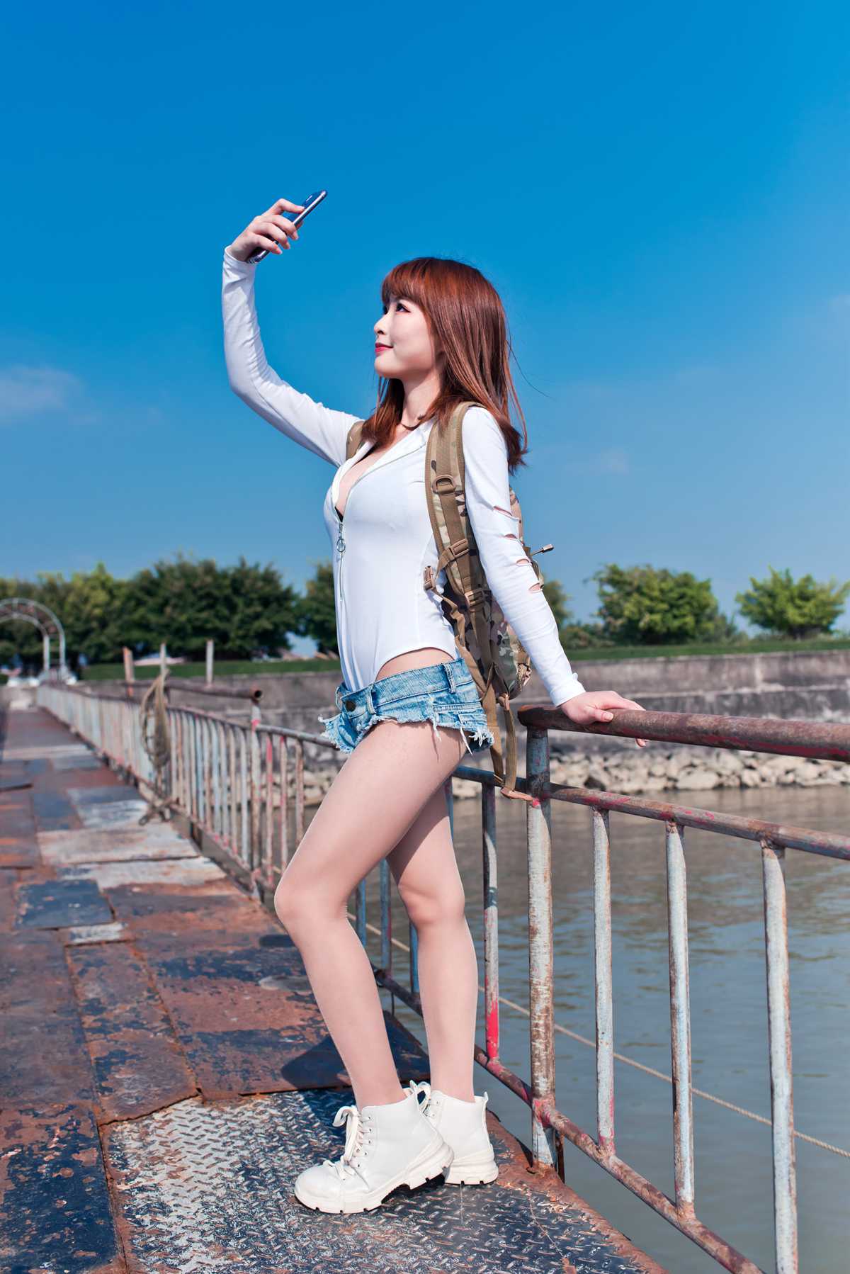 图片[310]-微博小姐姐@清水由乃 御风街拍 轻水海鸥岛RS牛仔街拍 在线浏览 – 速更版-美库