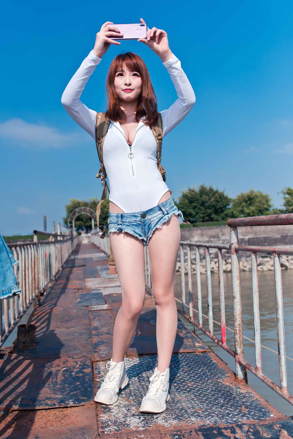 图片[188]-微博小姐姐@清水由乃 御风街拍 轻水海鸥岛RS牛仔街拍 在线浏览 – 速更版-美库
