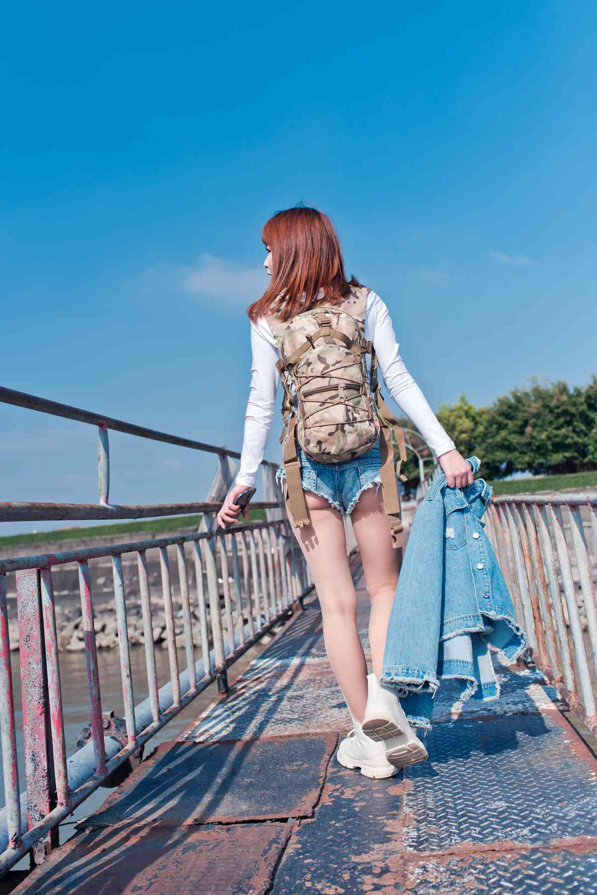 图片[125]-微博小姐姐@清水由乃 御风街拍 轻水海鸥岛RS牛仔街拍 在线浏览 – 速更版-美库