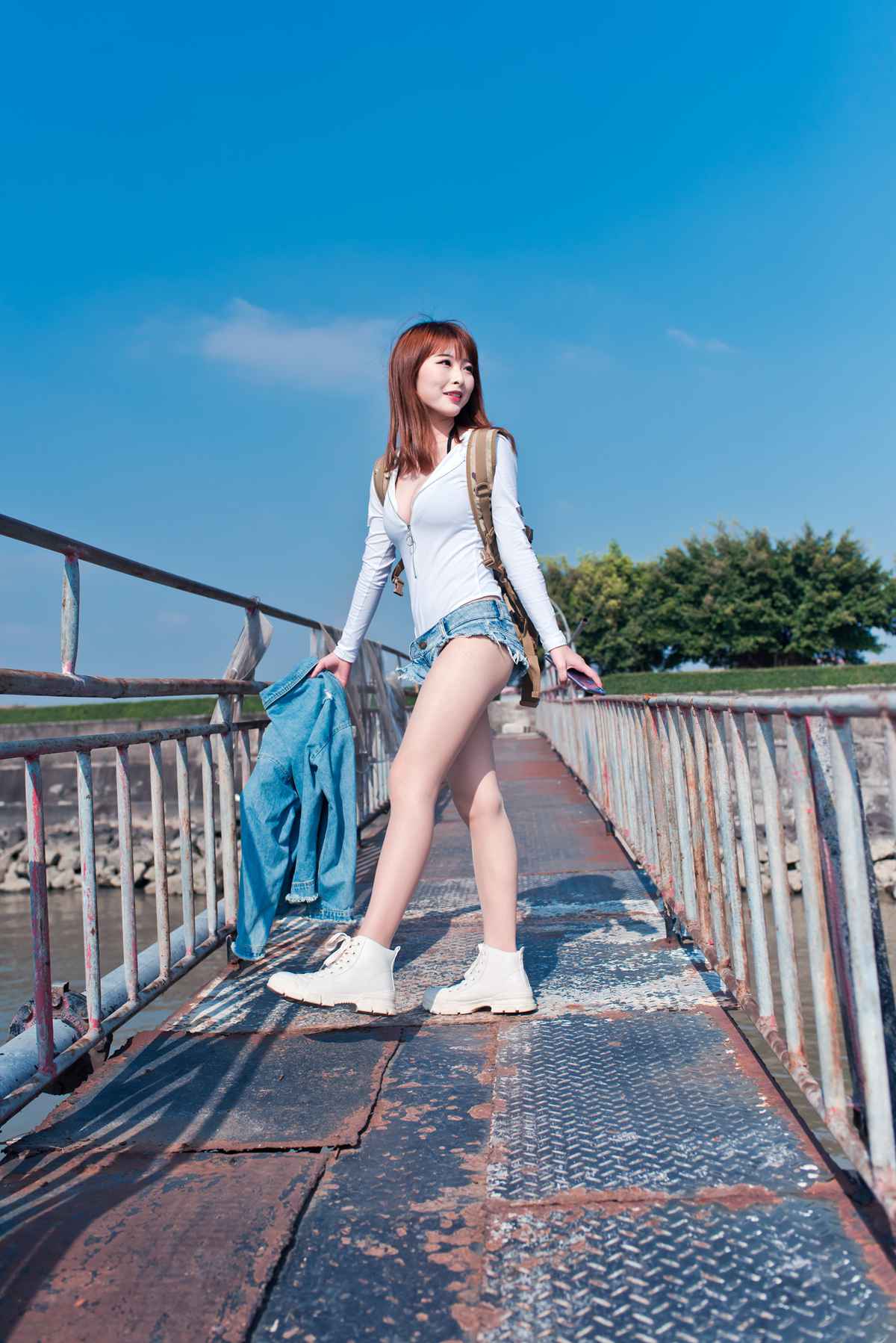 图片[201]-微博小姐姐@清水由乃 御风街拍 轻水海鸥岛RS牛仔街拍 在线浏览 – 速更版-美库