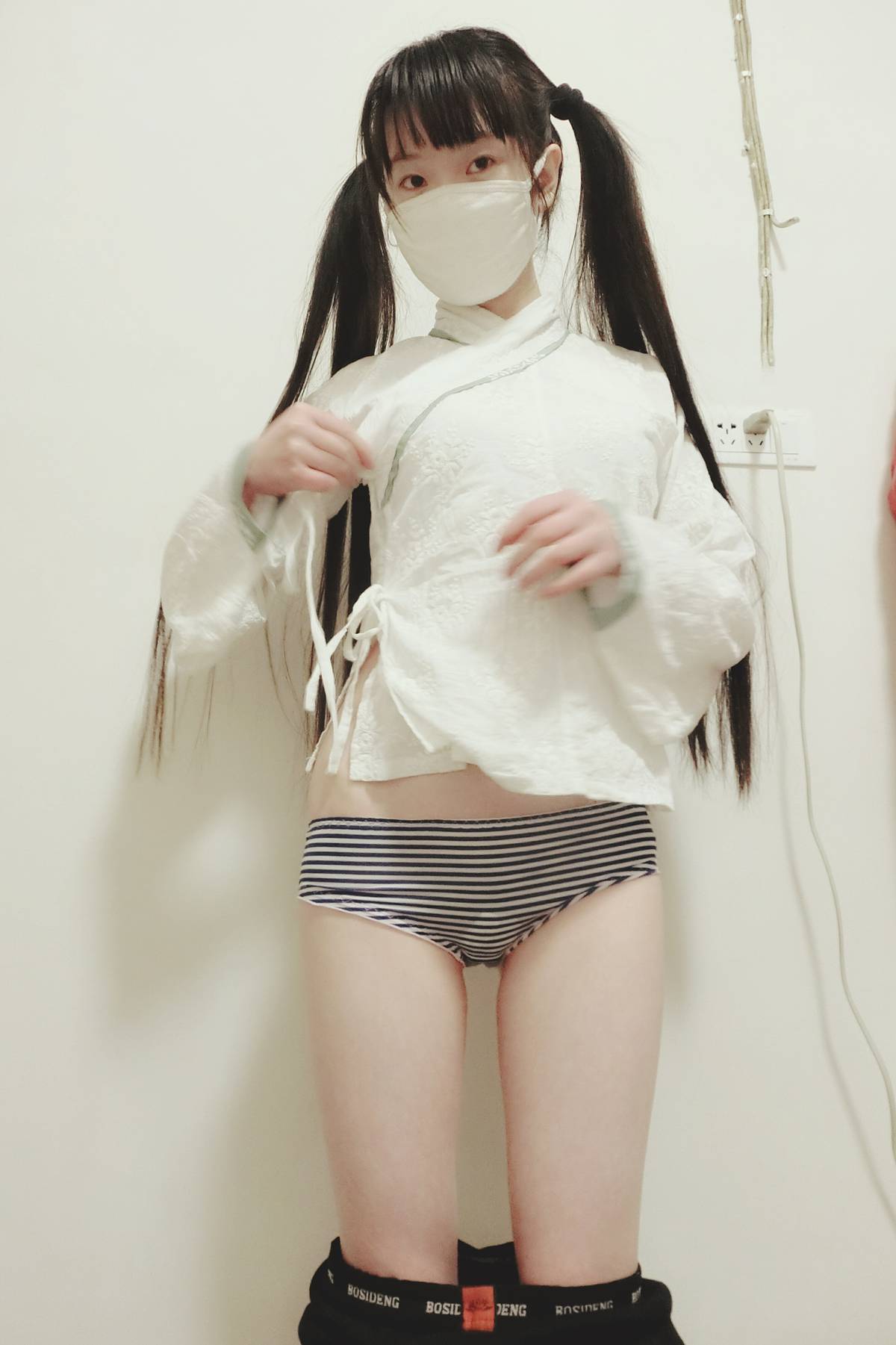 图片[21]-微博萌妹子@西尔酱 – 汉服腰 在线浏览 – 速更版-美库