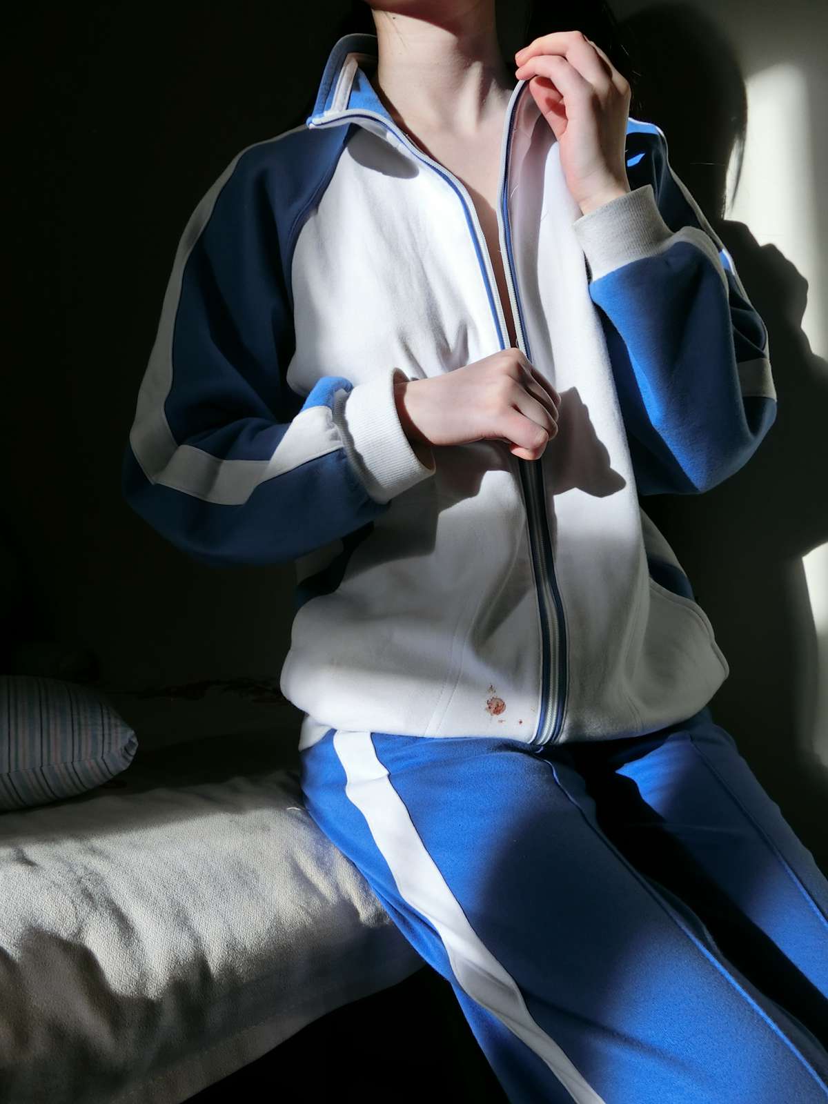 图片[22]-微博萌妹子@西尔酱 – 春季校服 在线浏览 – 速更版-美库