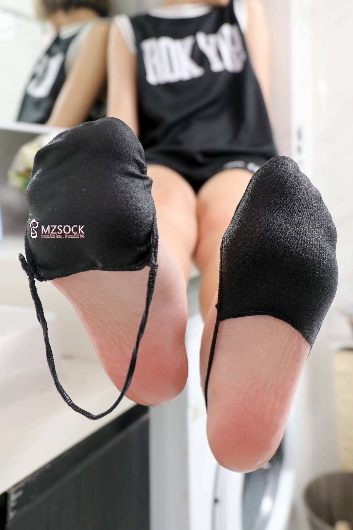 图片[35]-[MZSOCK爱美足] No.075 圆子 在线浏览 – 速更版-美库