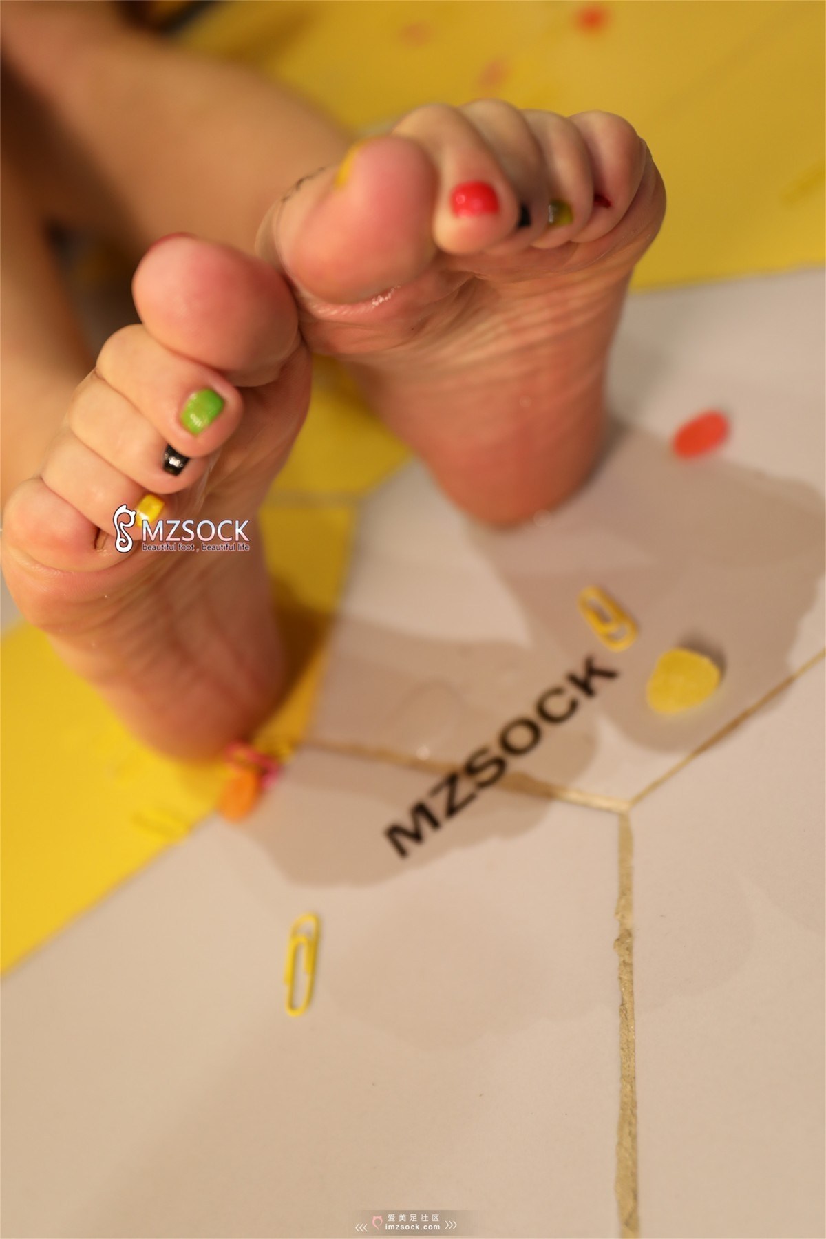 图片[13]-[MZSOCK爱美足] No.076 婷婷 在线浏览 – 速更版-美库