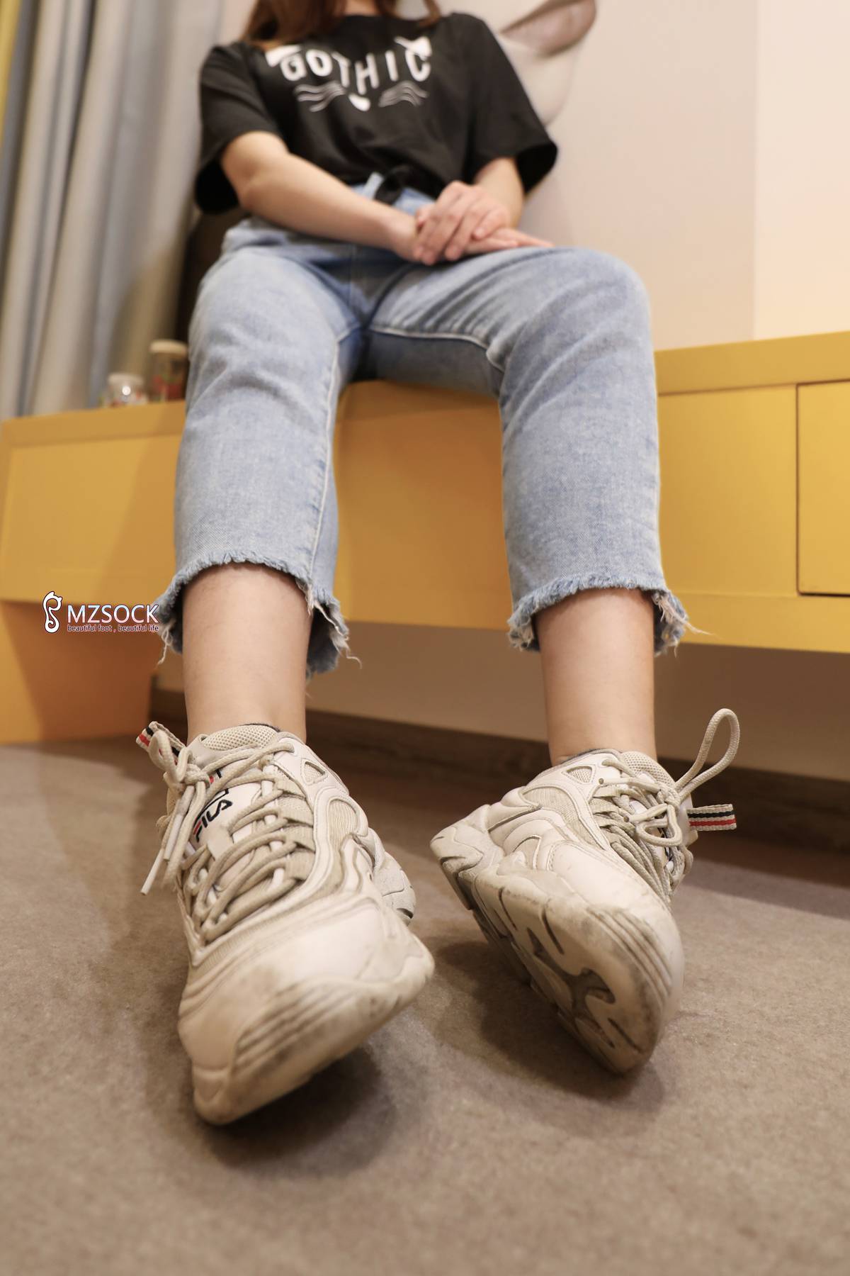 图片[27]-[MZSOCK爱美足] No.078 小怡 在线浏览 – 速更版-美库