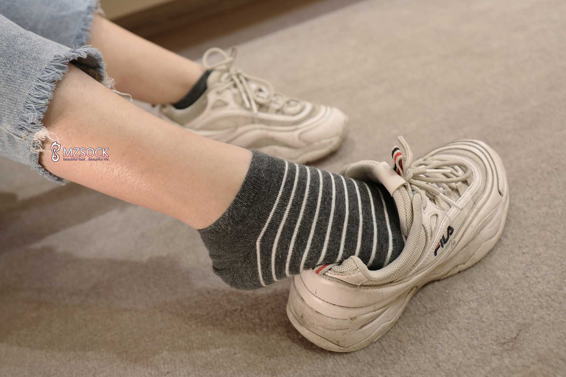 图片[34]-[MZSOCK爱美足] No.078 小怡 在线浏览 – 速更版-美库