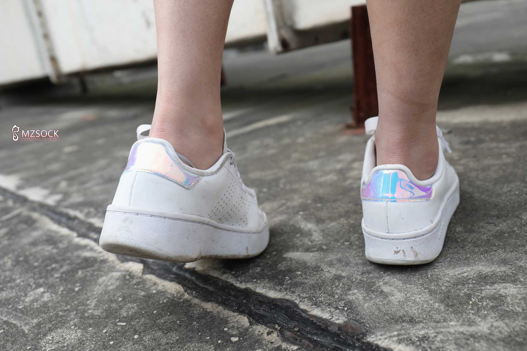 图片[26]-[MZSOCK爱美足] No.079 梦琪 在线浏览 – 速更版-美库