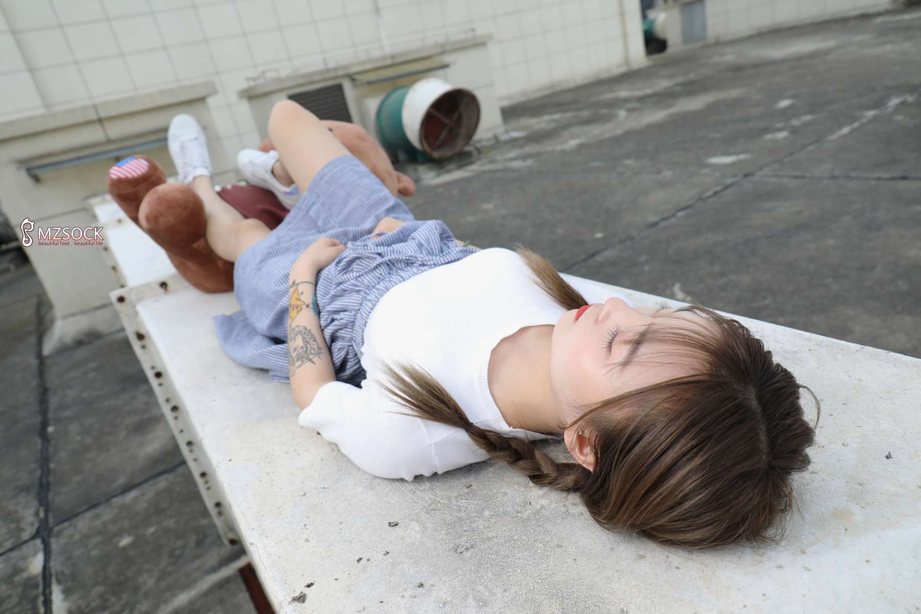 图片[33]-[MZSOCK爱美足] No.079 梦琪 在线浏览 – 速更版-美库