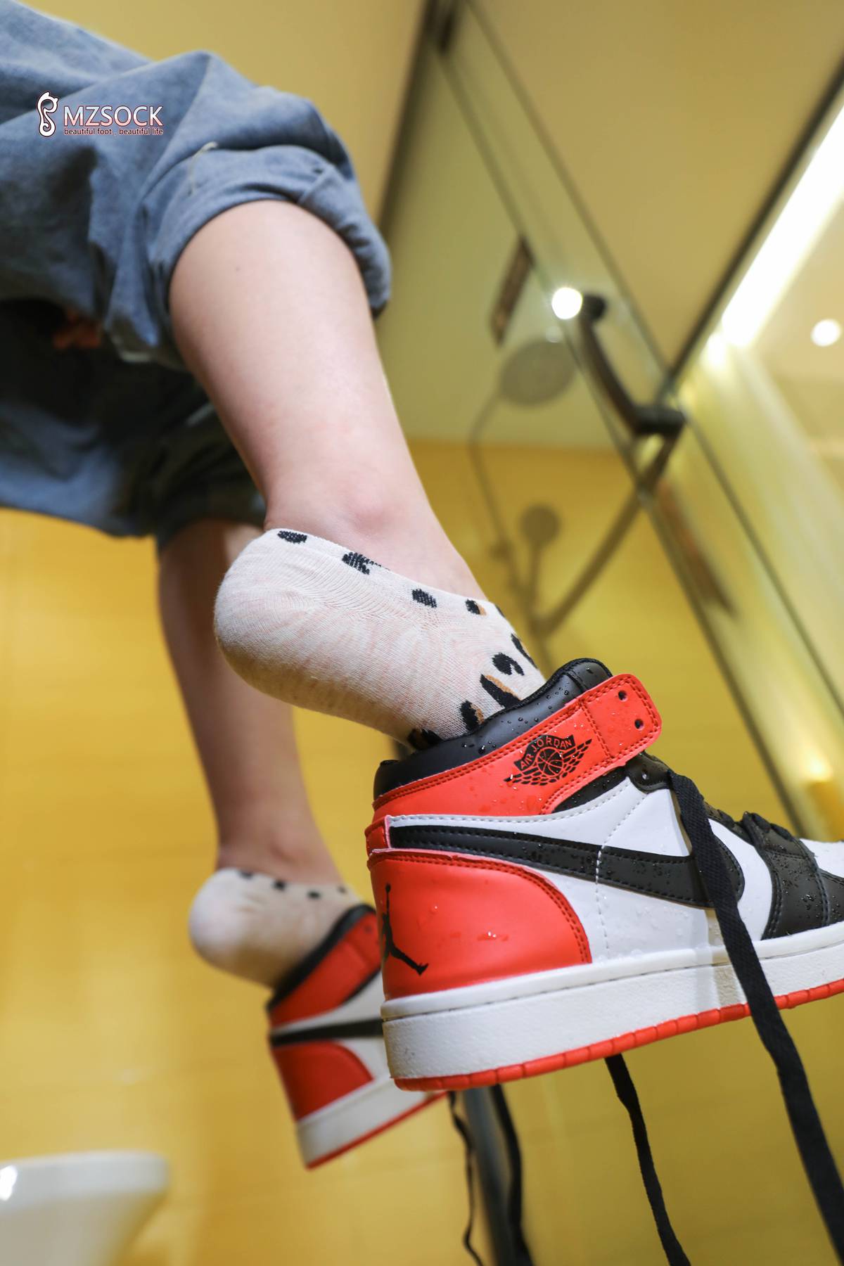 图片[77]-[MZSOCK爱美足] No.082 梦琪 在线浏览 – 速更版-美库