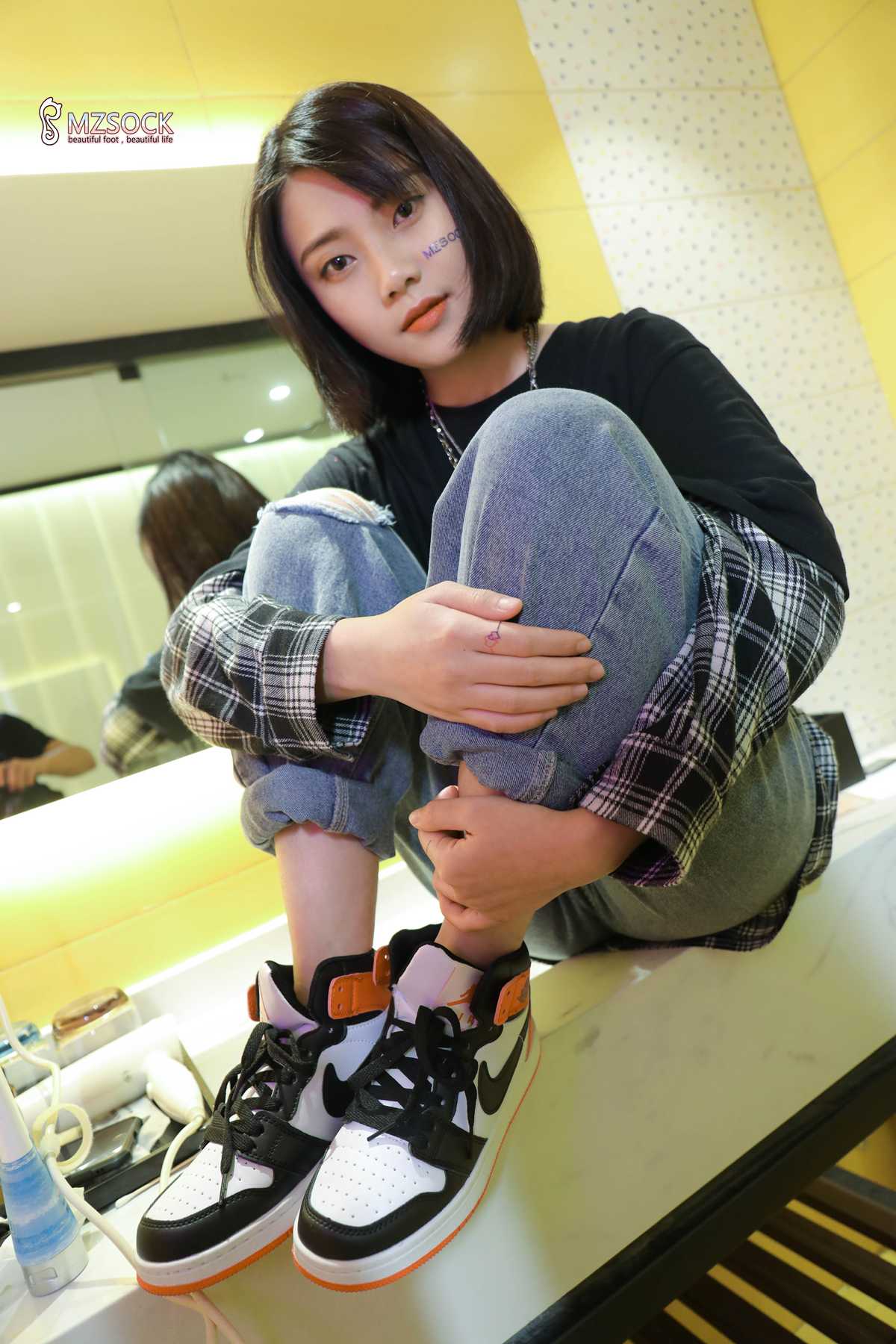 图片[93]-[MZSOCK爱美足] No.082 梦琪 在线浏览 – 速更版-美库