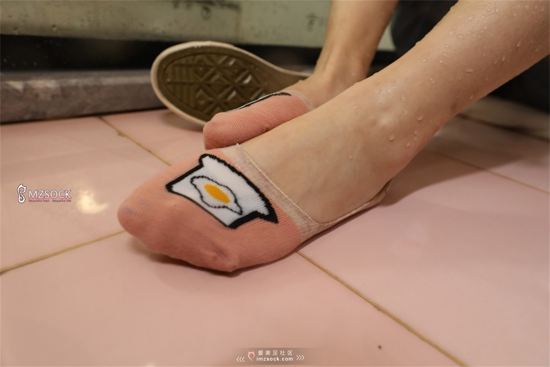 图片[18]-[MZSOCK爱美足] No.086 婷婷 在线浏览 – 速更版-美库